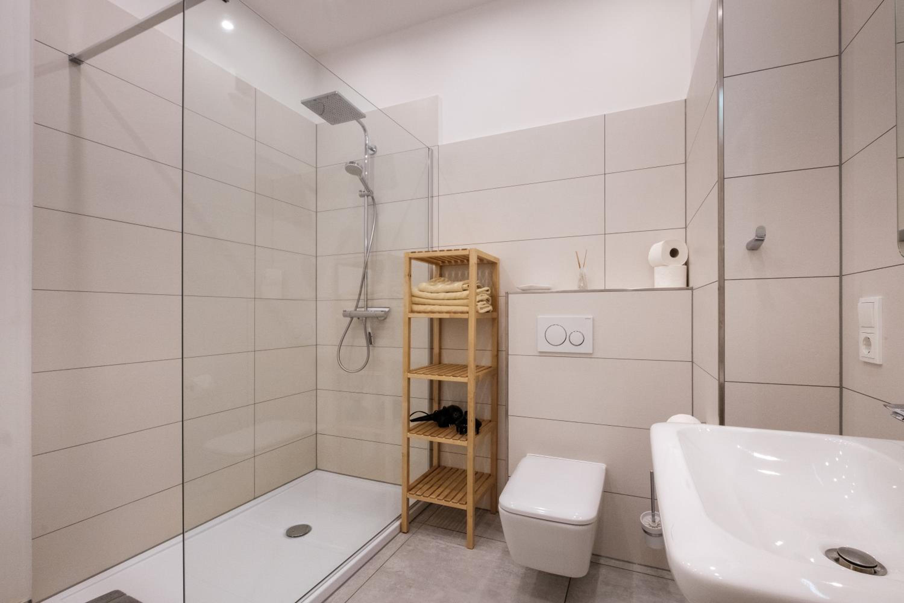 Studio Apartment photo 3