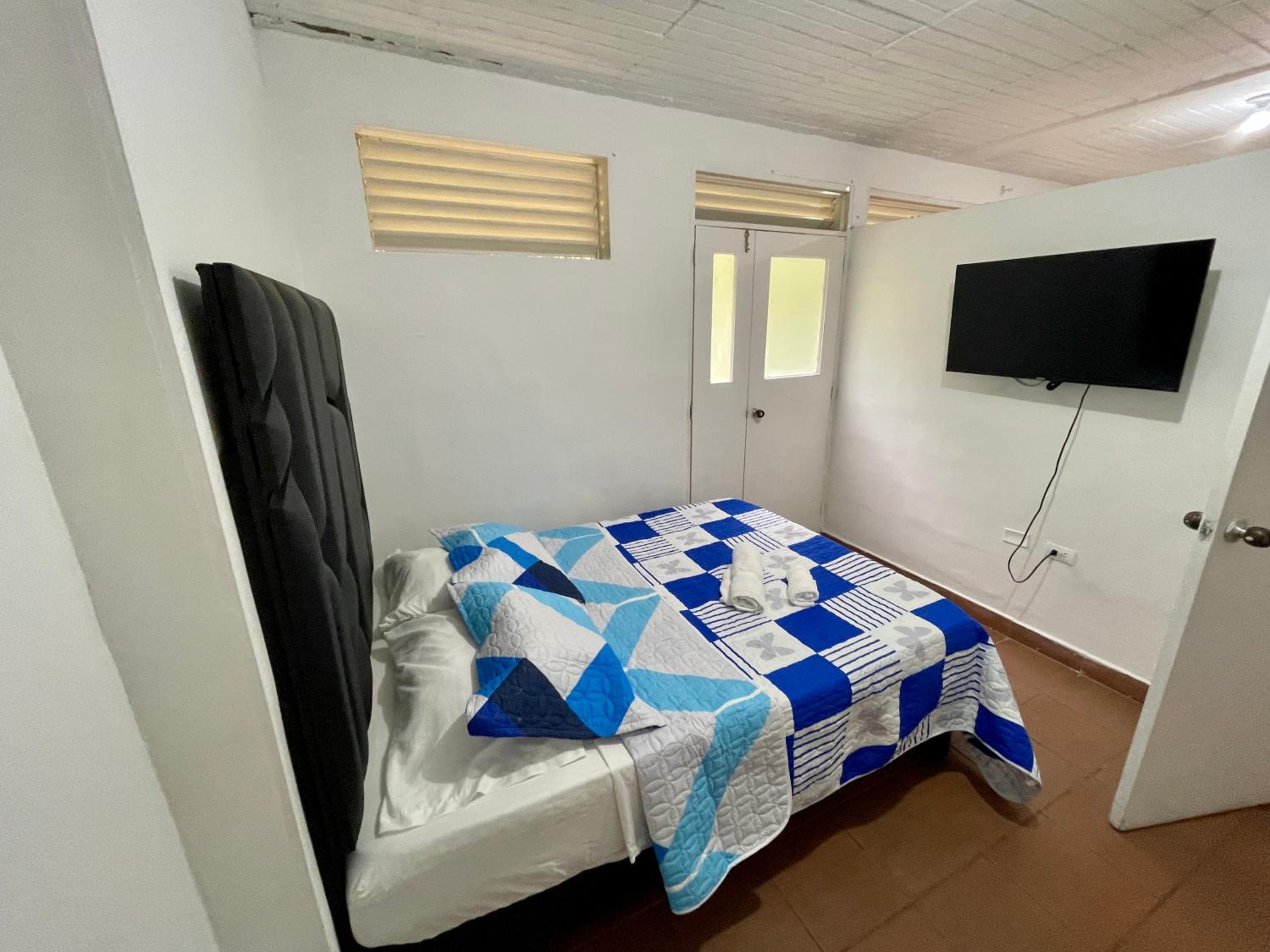 Apartment with Shower