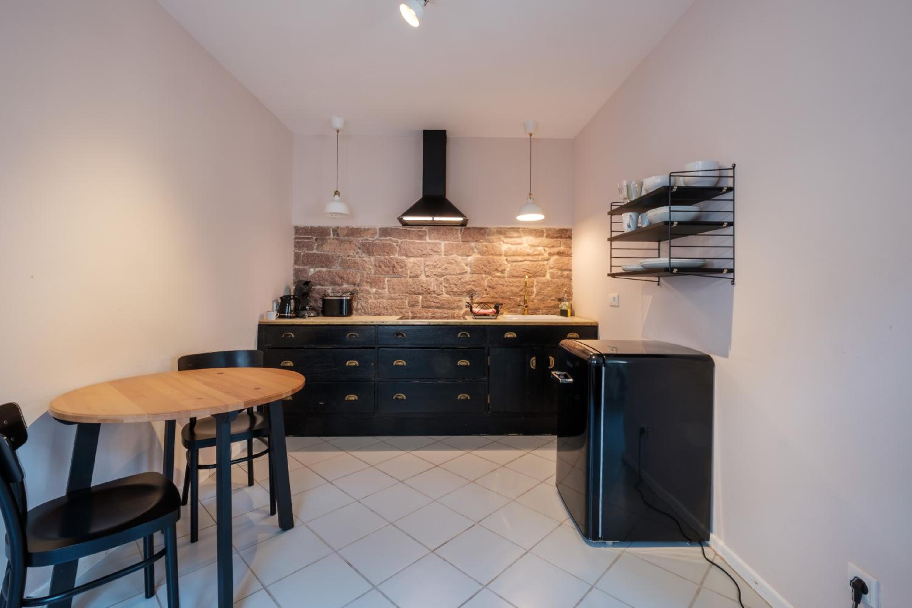 Apartment photo 2