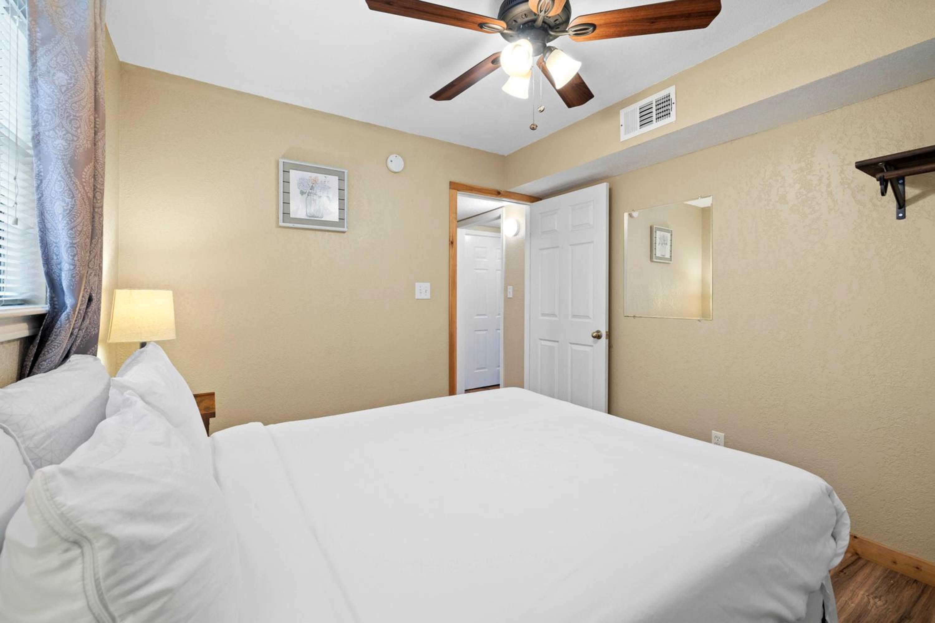 Two-Bedroom Suite - Photo 1