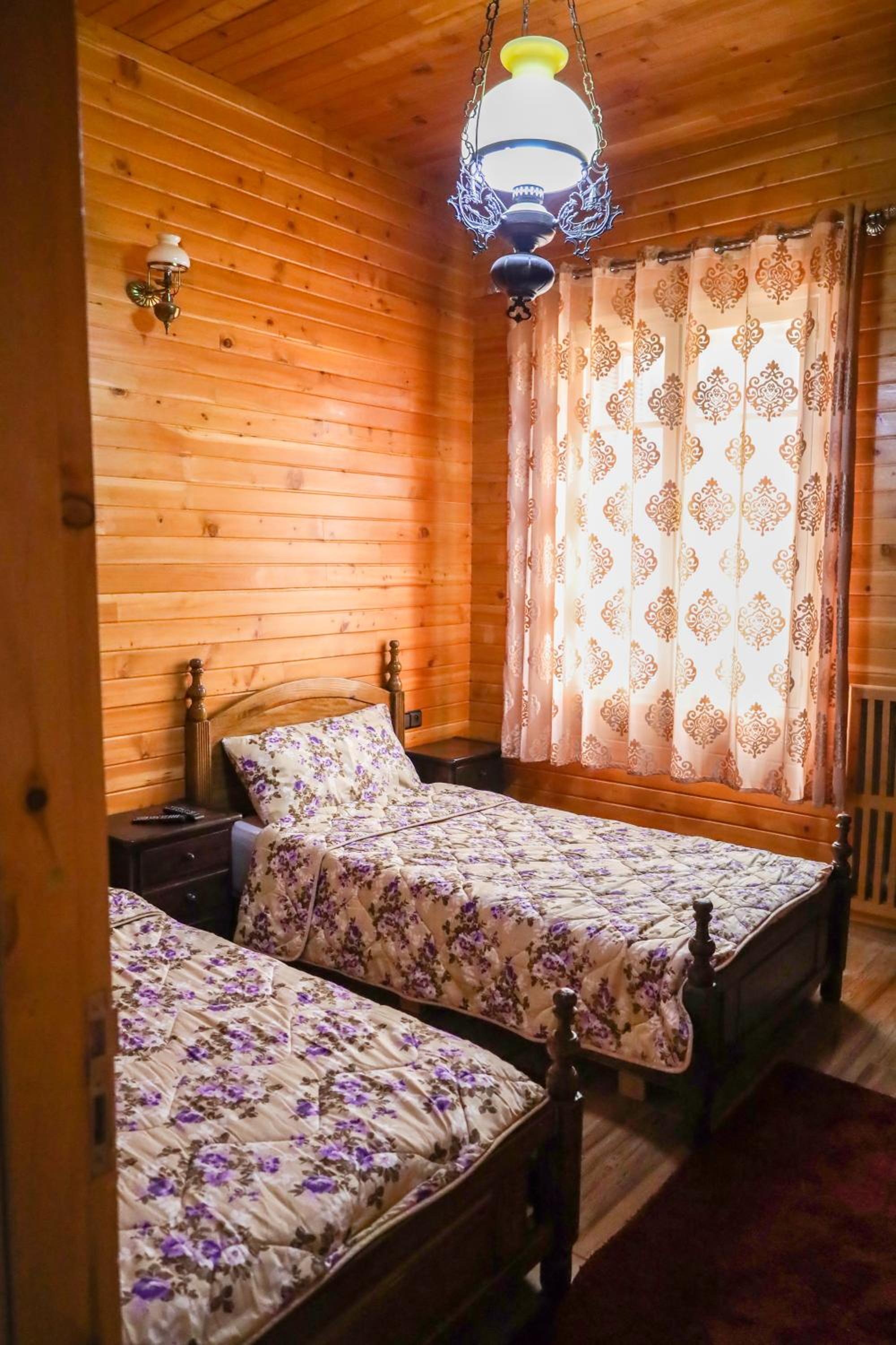 Double Room with Mountain View - Photo 2