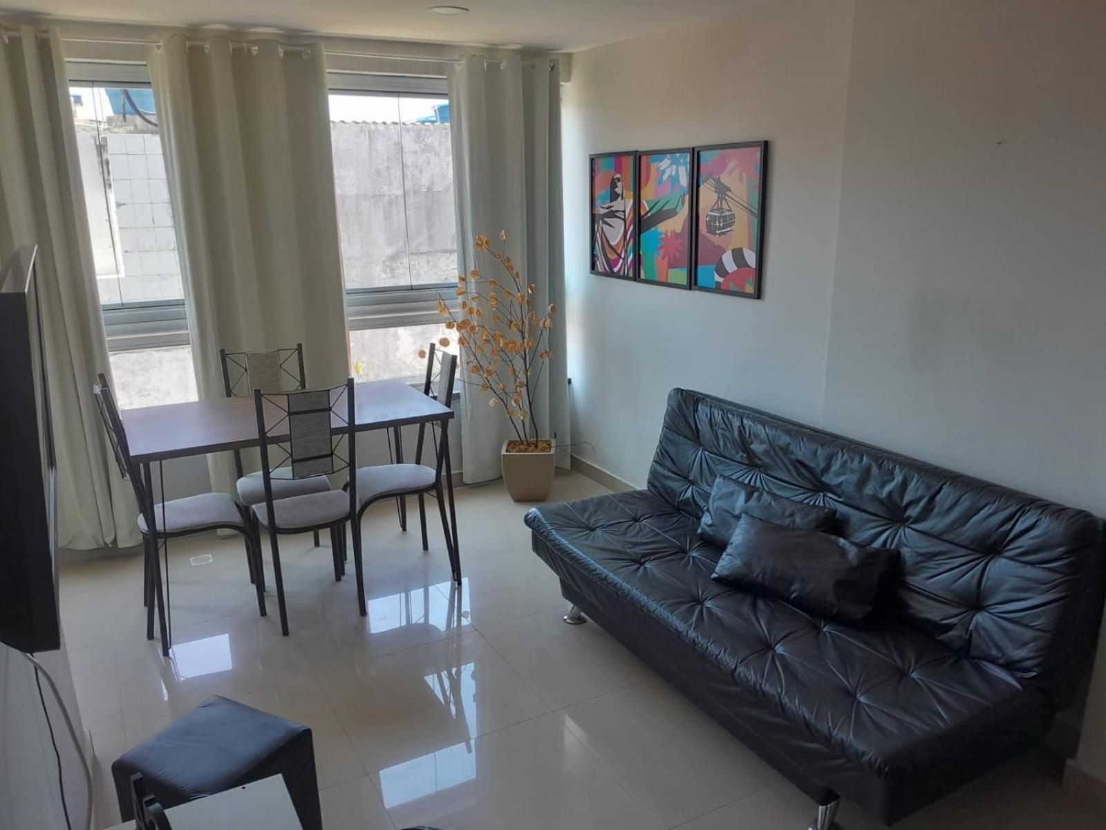 One-Bedroom Apartment photo 2