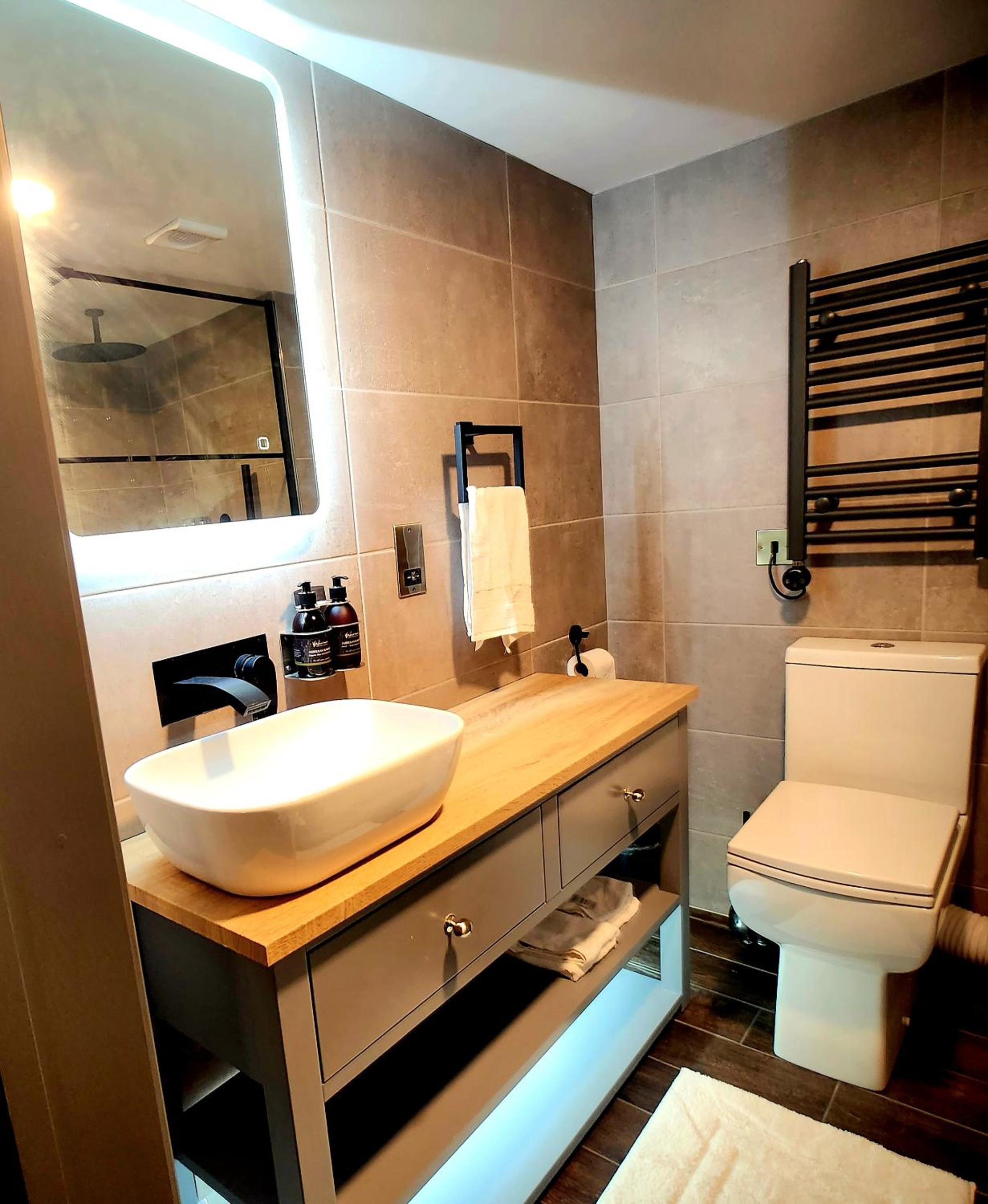 Family Suite - Photo 13