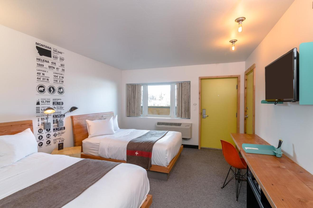 Deluxe Queen Room with Two Queen Beds - Photo 1