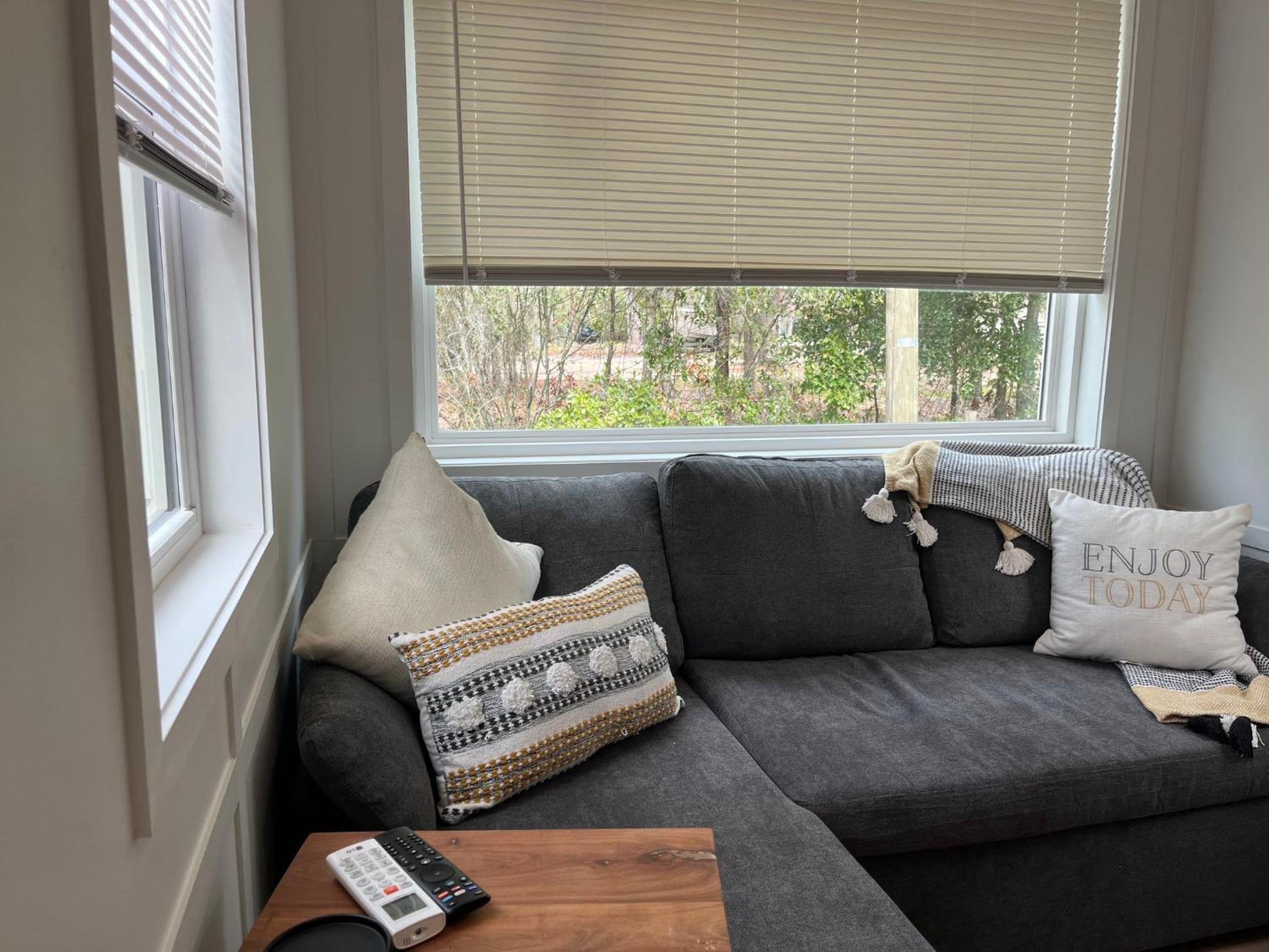 Apartment photo 2