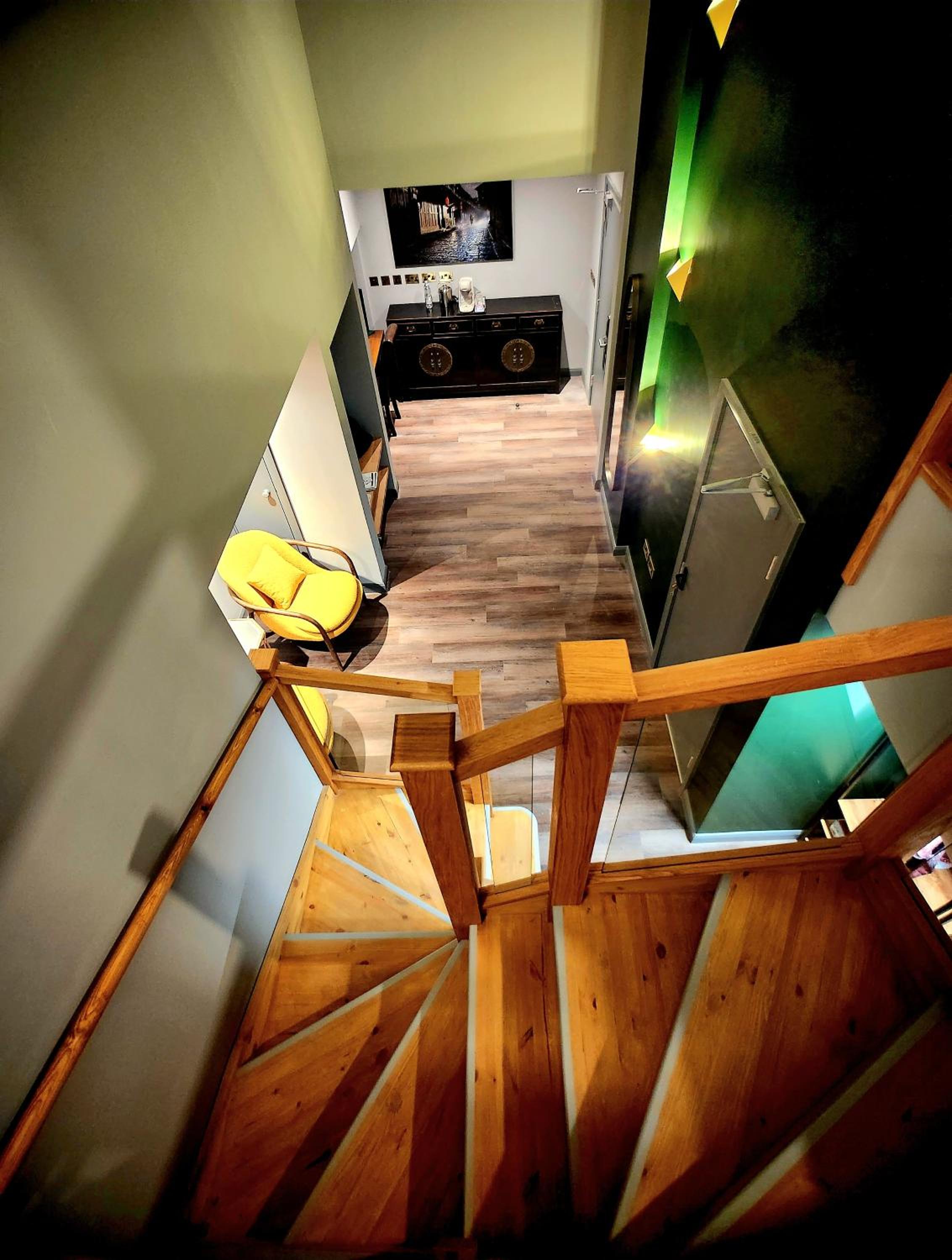 Family Suite - Photo 8