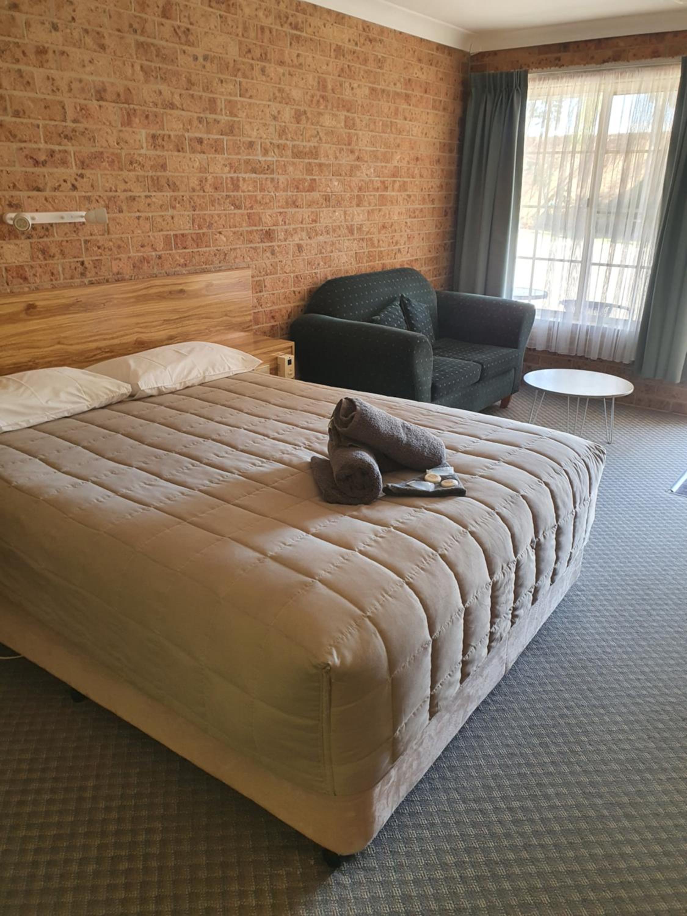 Deluxe Queen Room - Photo 1