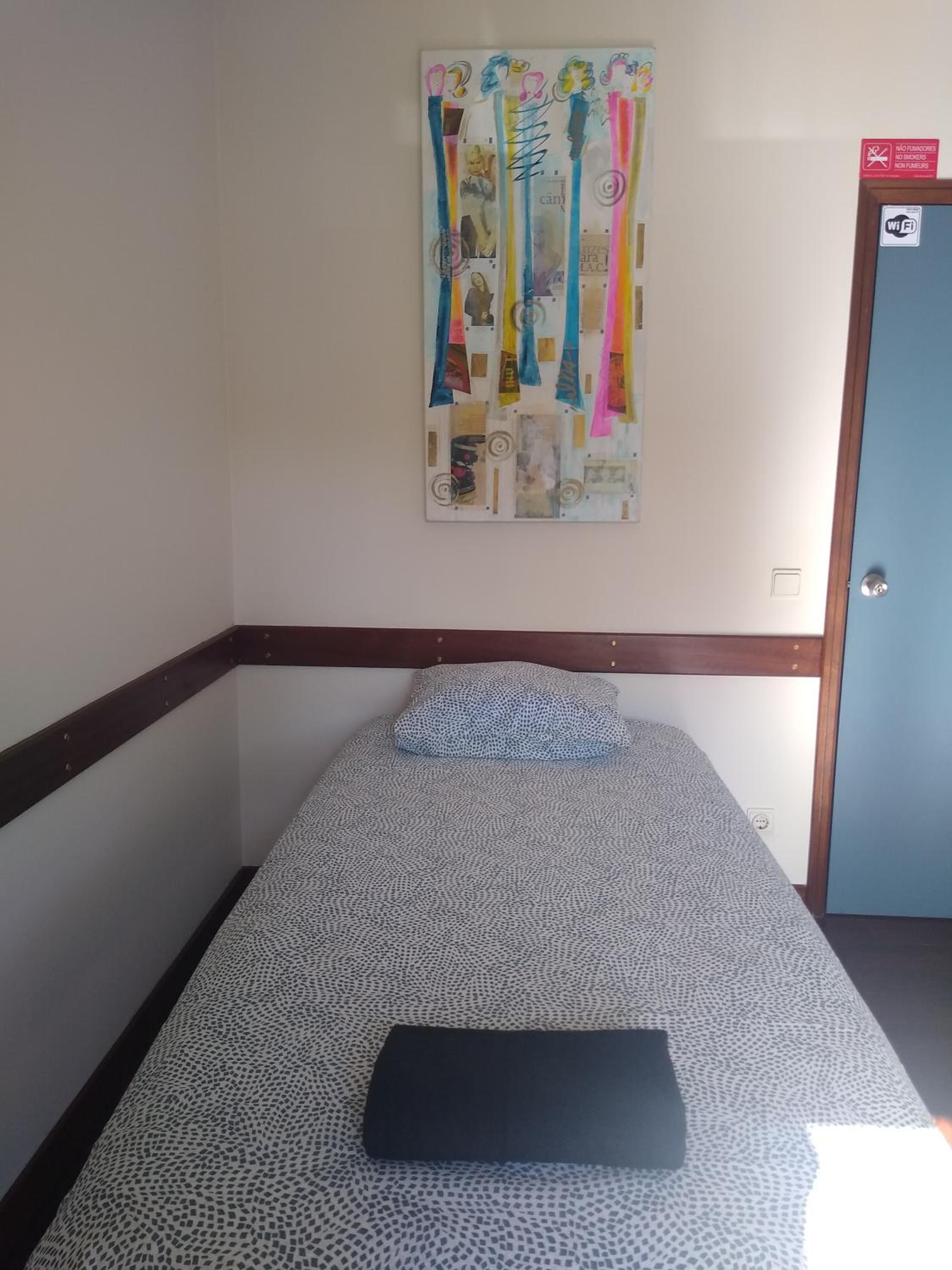 Single Room photo 2