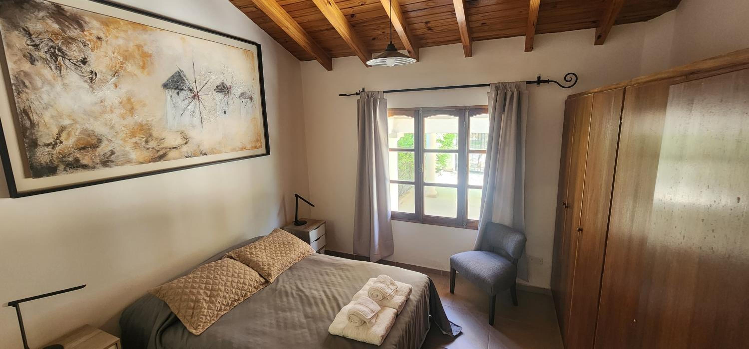 Three-Bedroom House photo 1