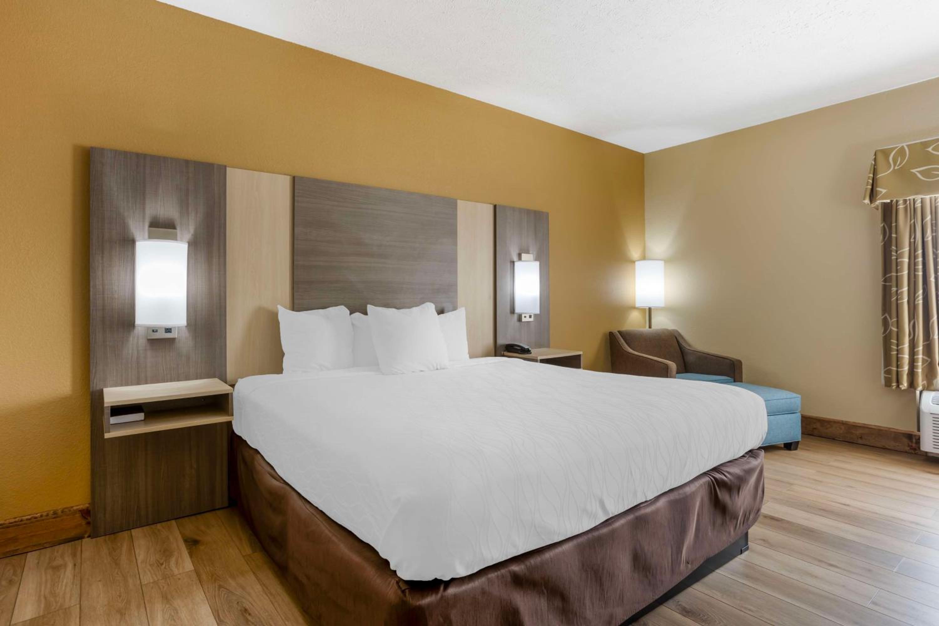 King Room - Disability Access - Photo 1