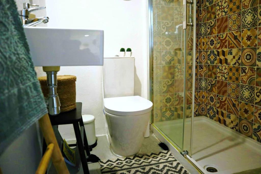 Two-Bedroom House photo 2
