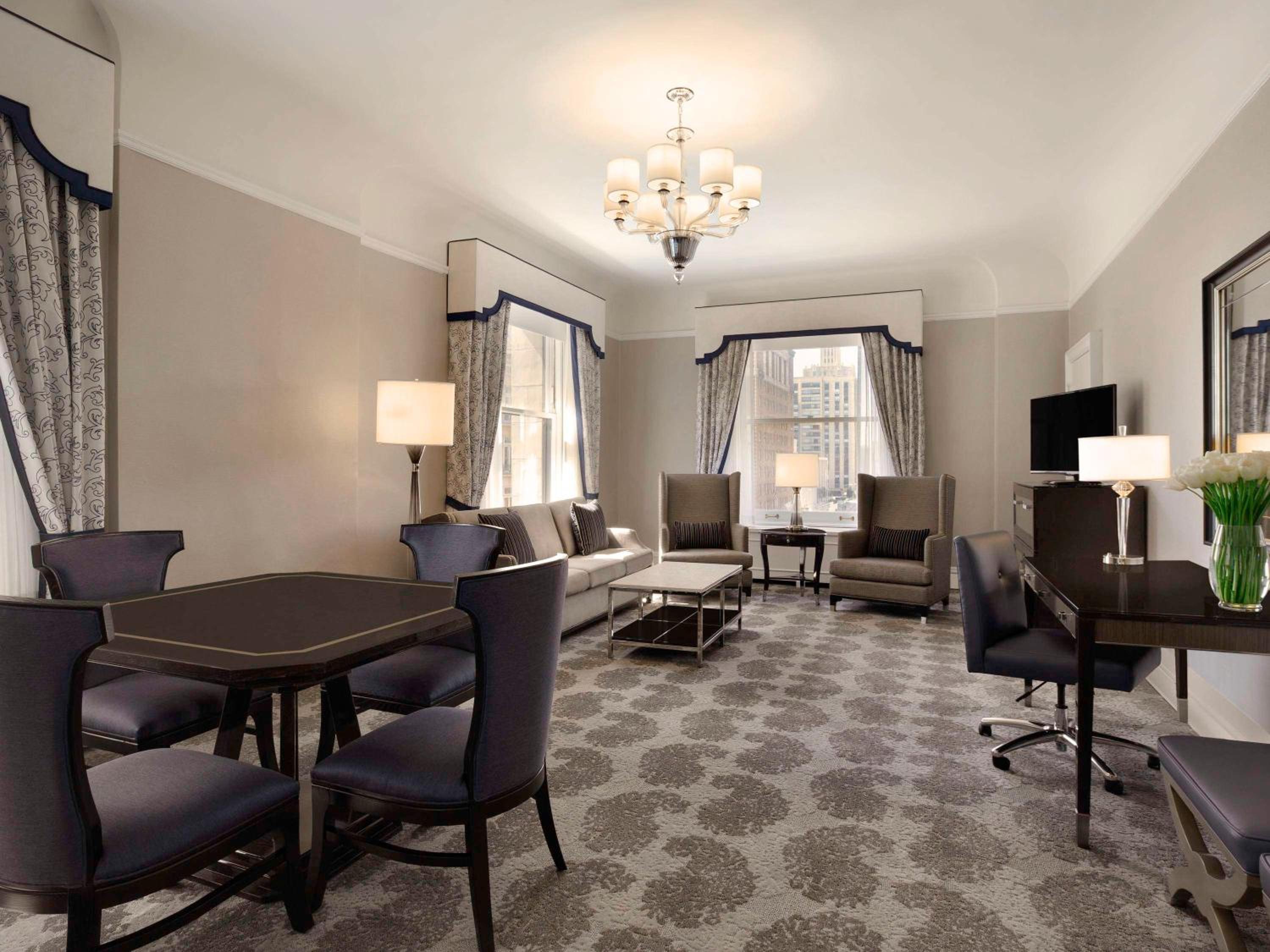 Corner King Suite with Sofa Bed