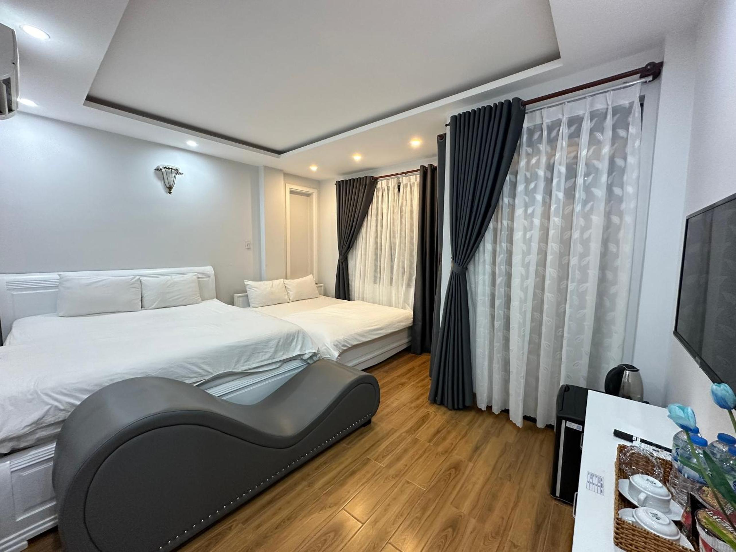 Deluxe Quadruple Room