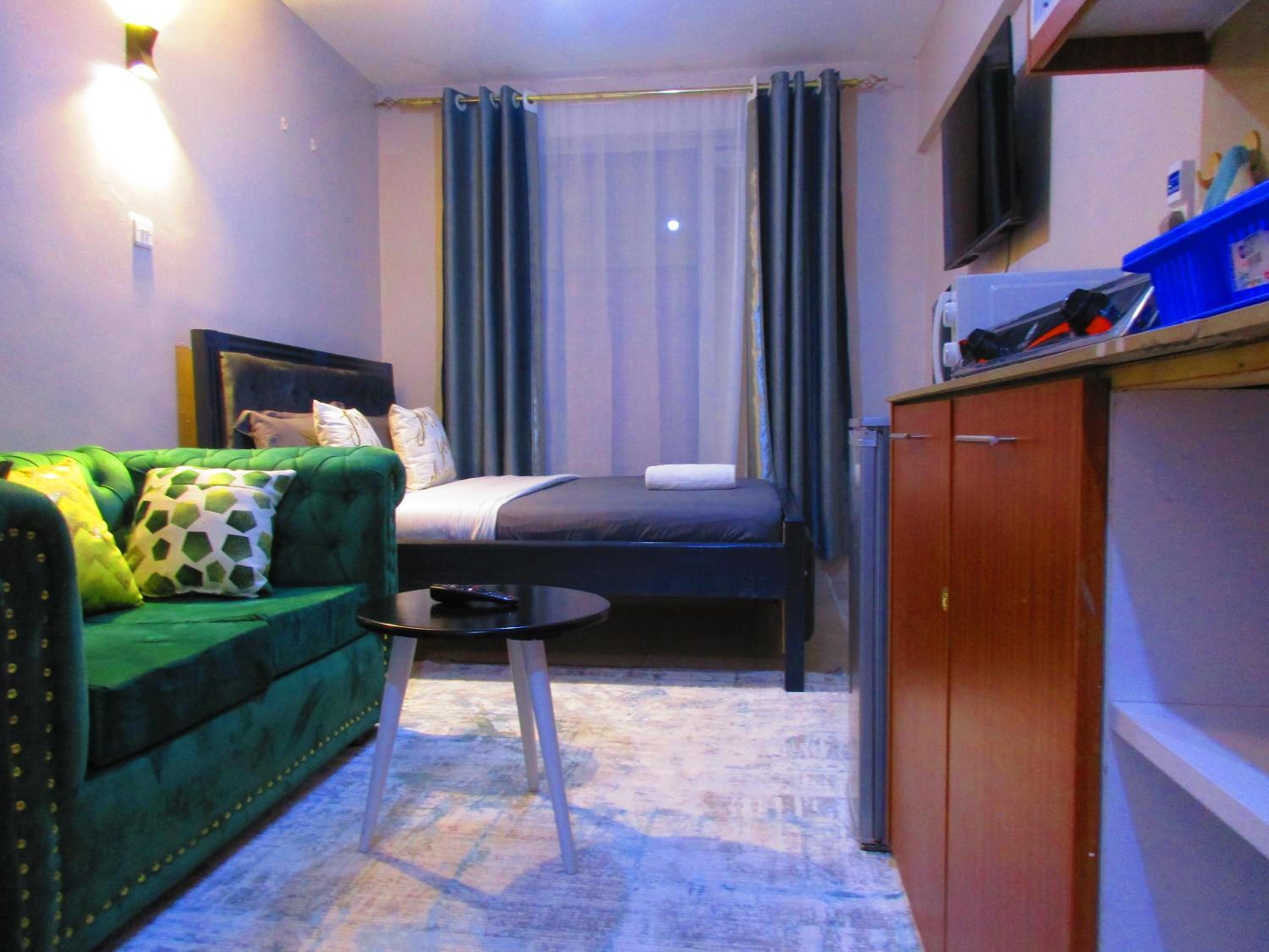 Double Room With Pool View photo 1