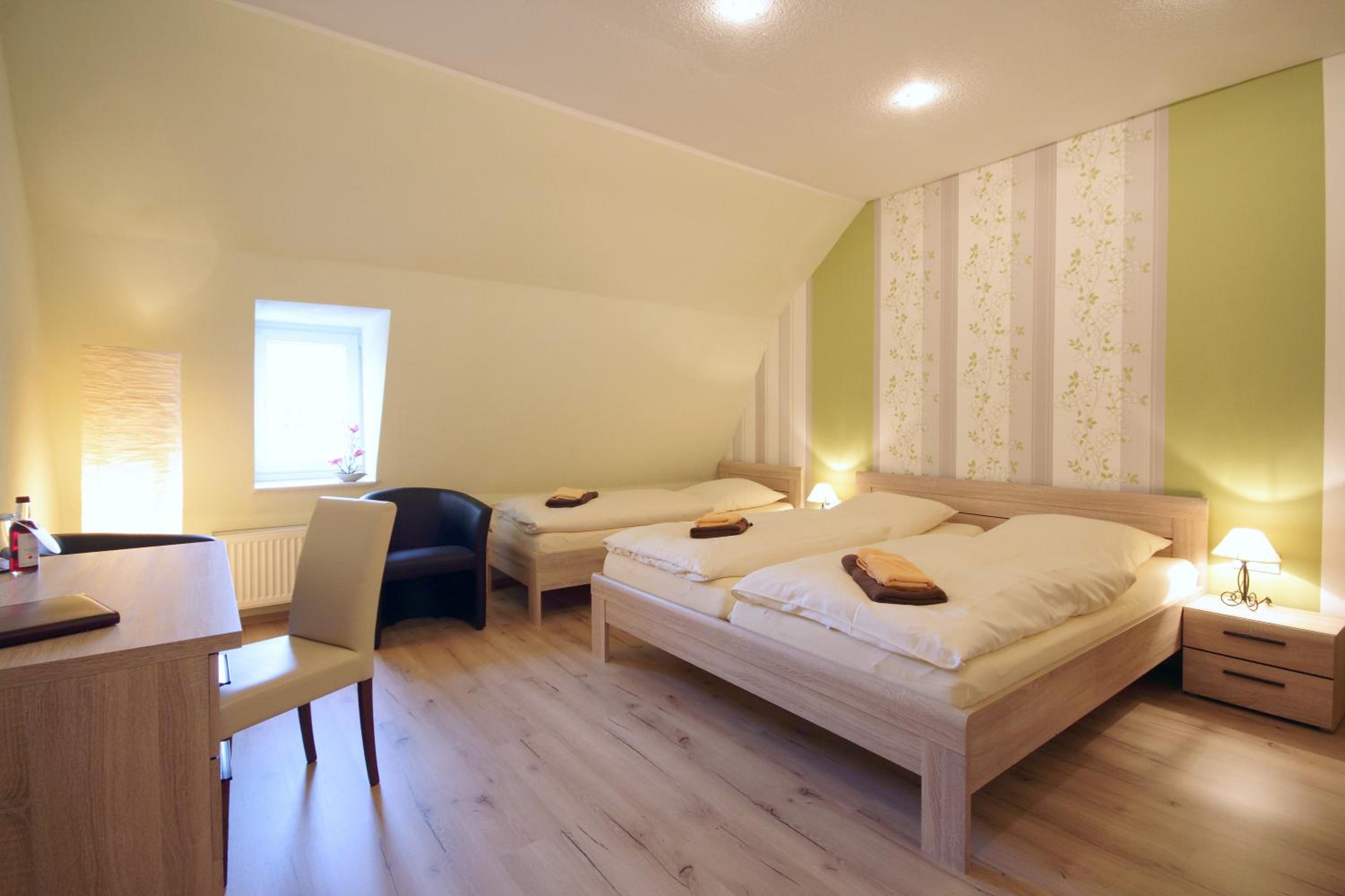 Triple Room