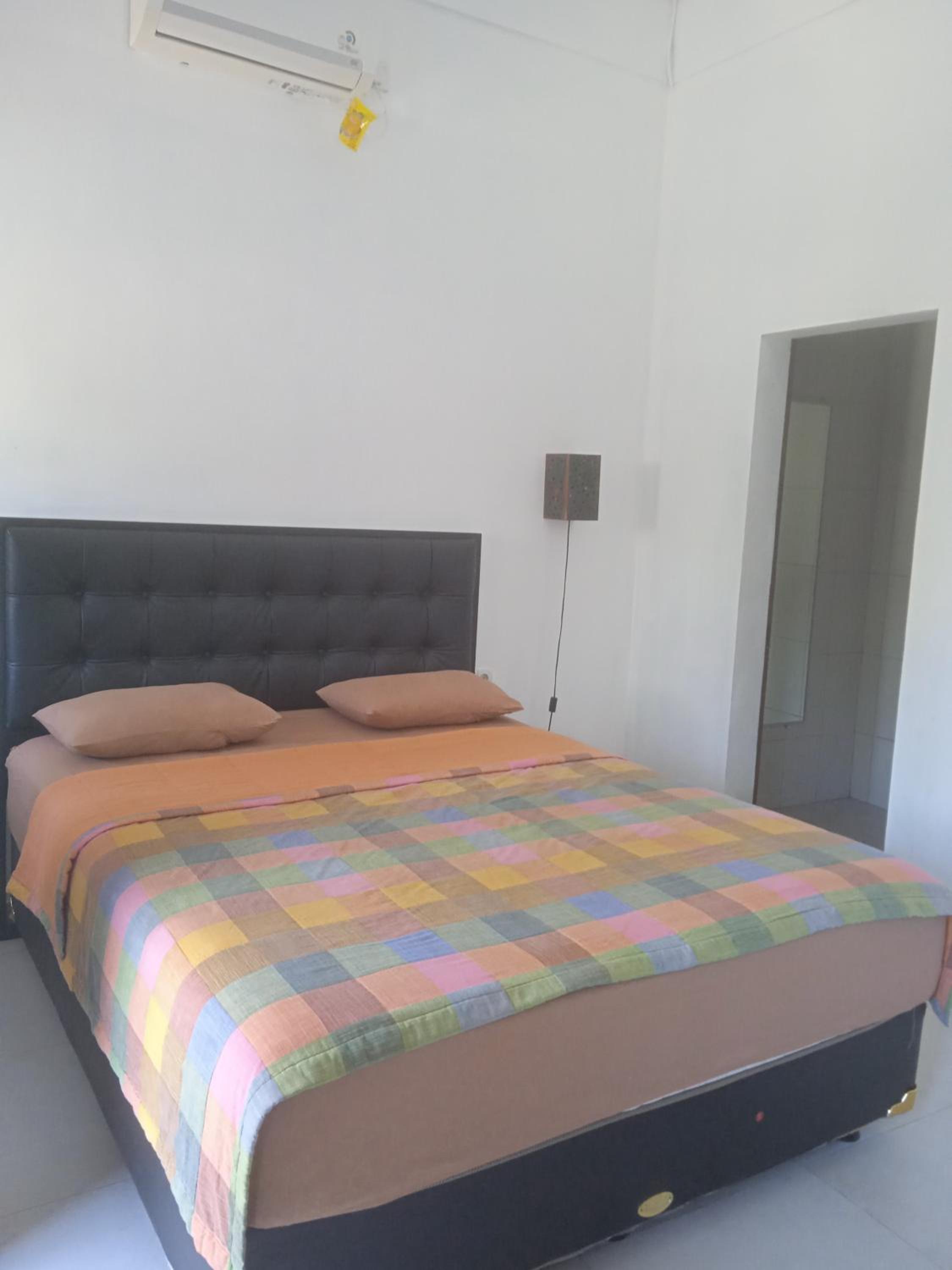 Budget Double Room - Photo 1