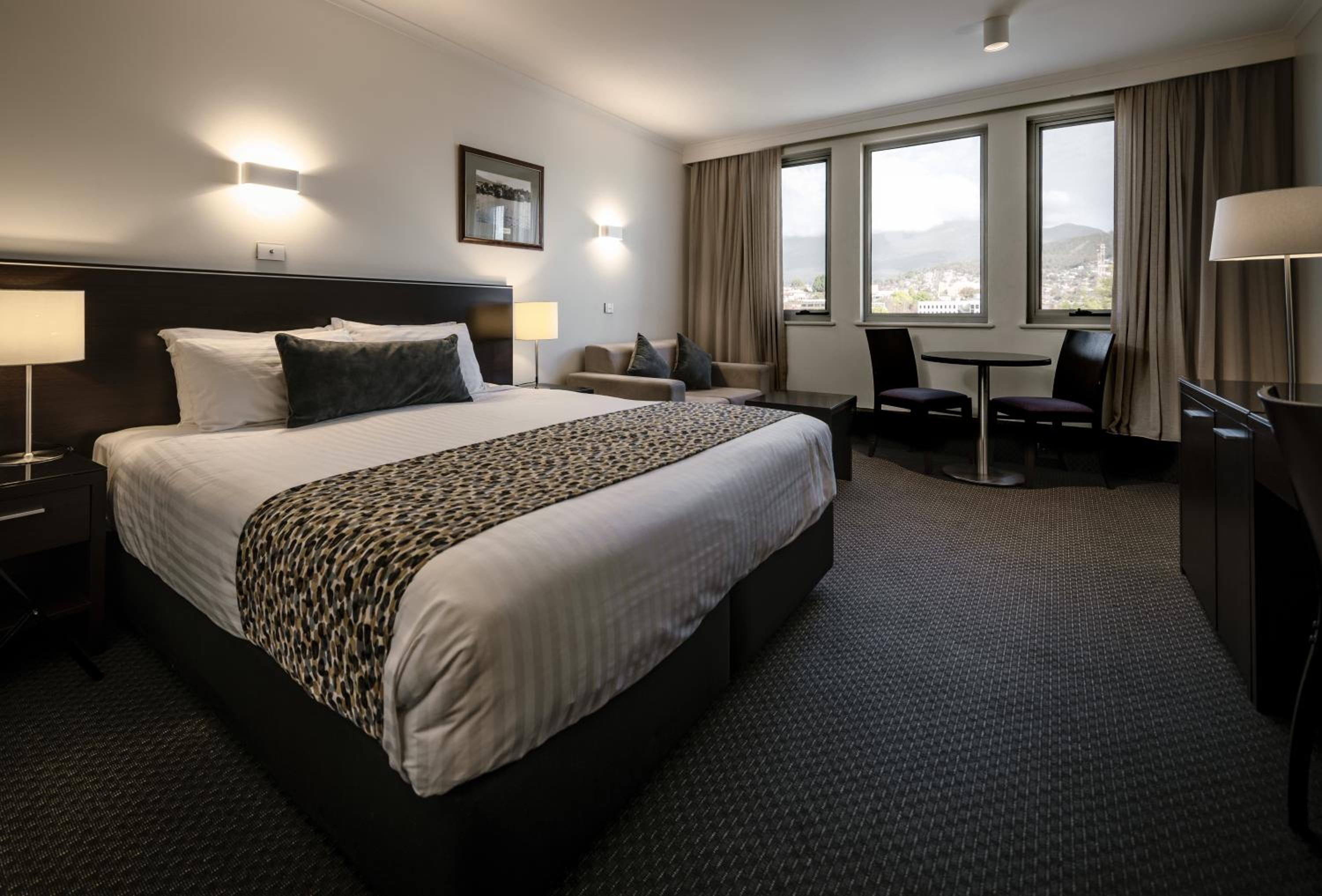 Double Room with Mountain View - Photo 1