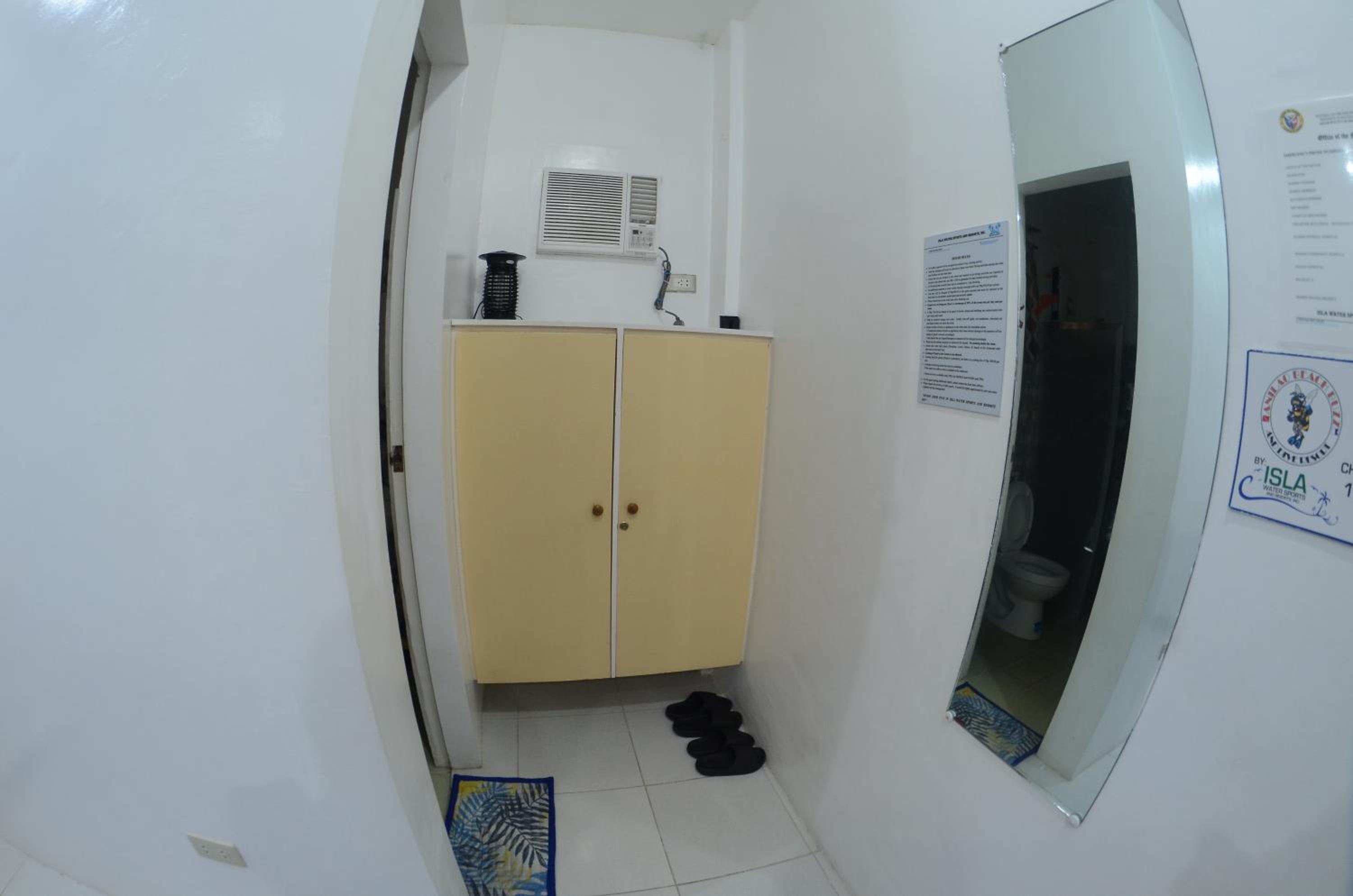 Single Room With Private Bathroom photo 3