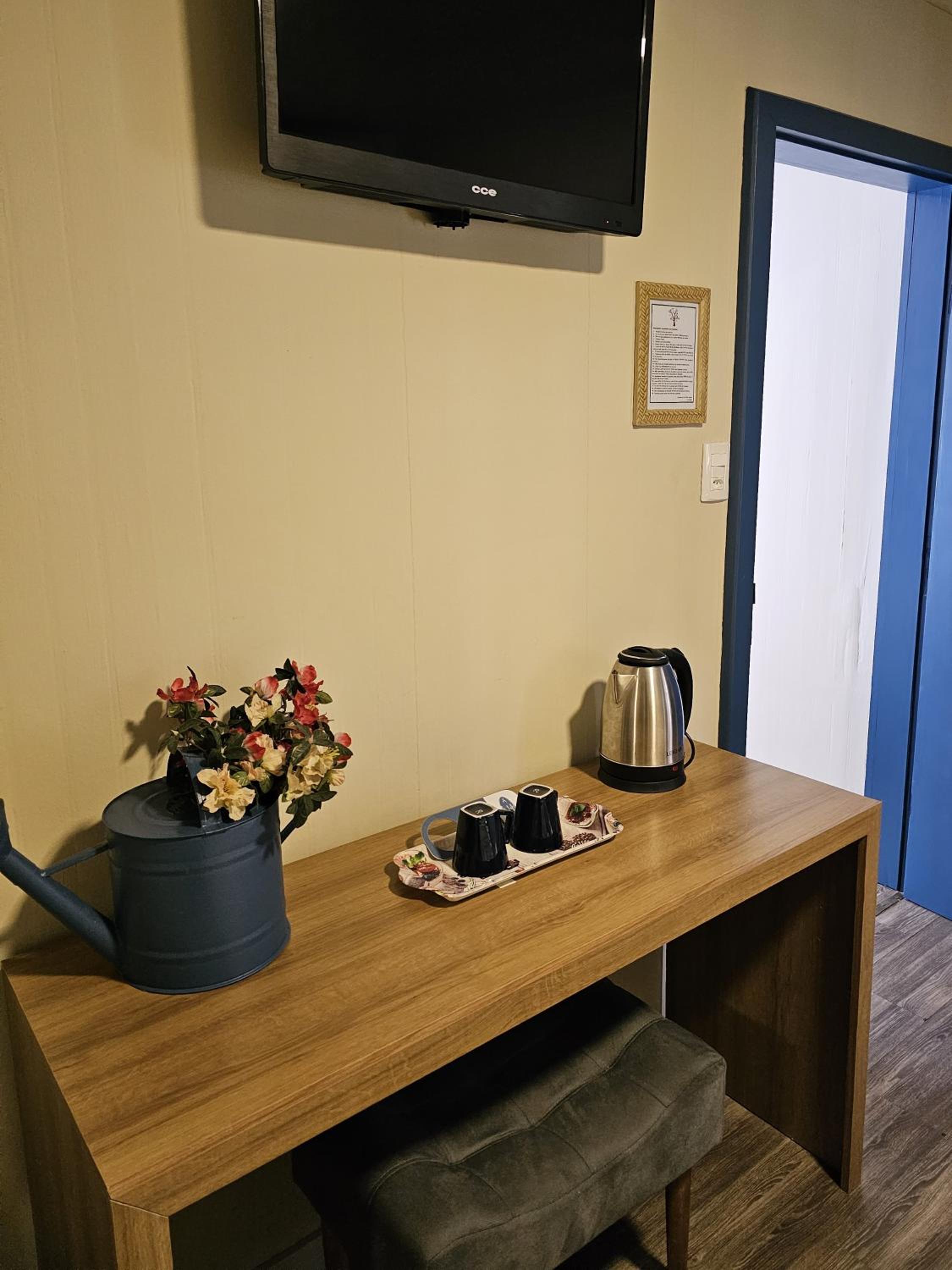Family Room photo 3
