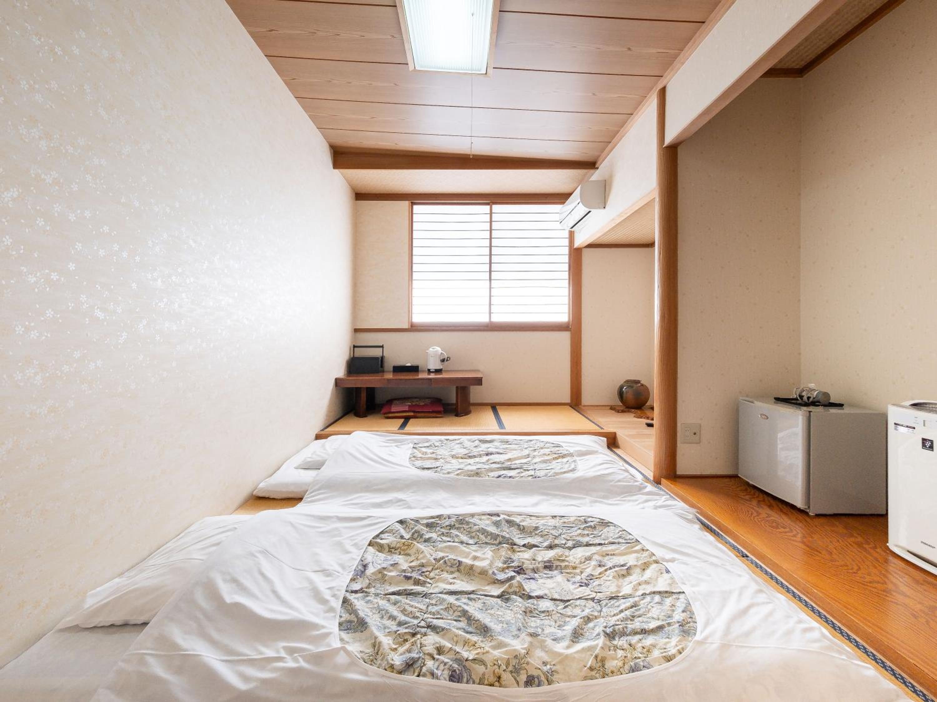 Standard Twin Room photo 3