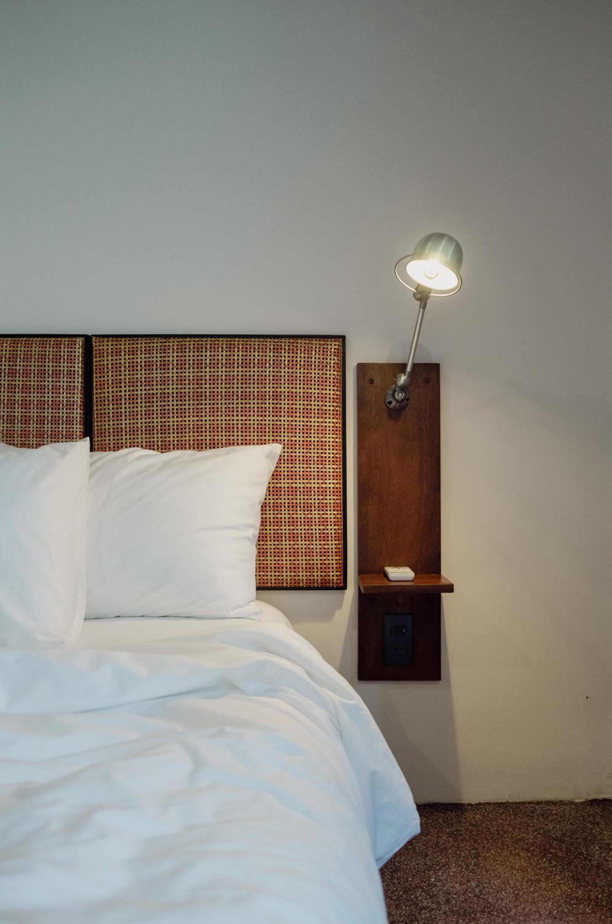 Double Room with Garden View - Photo 10