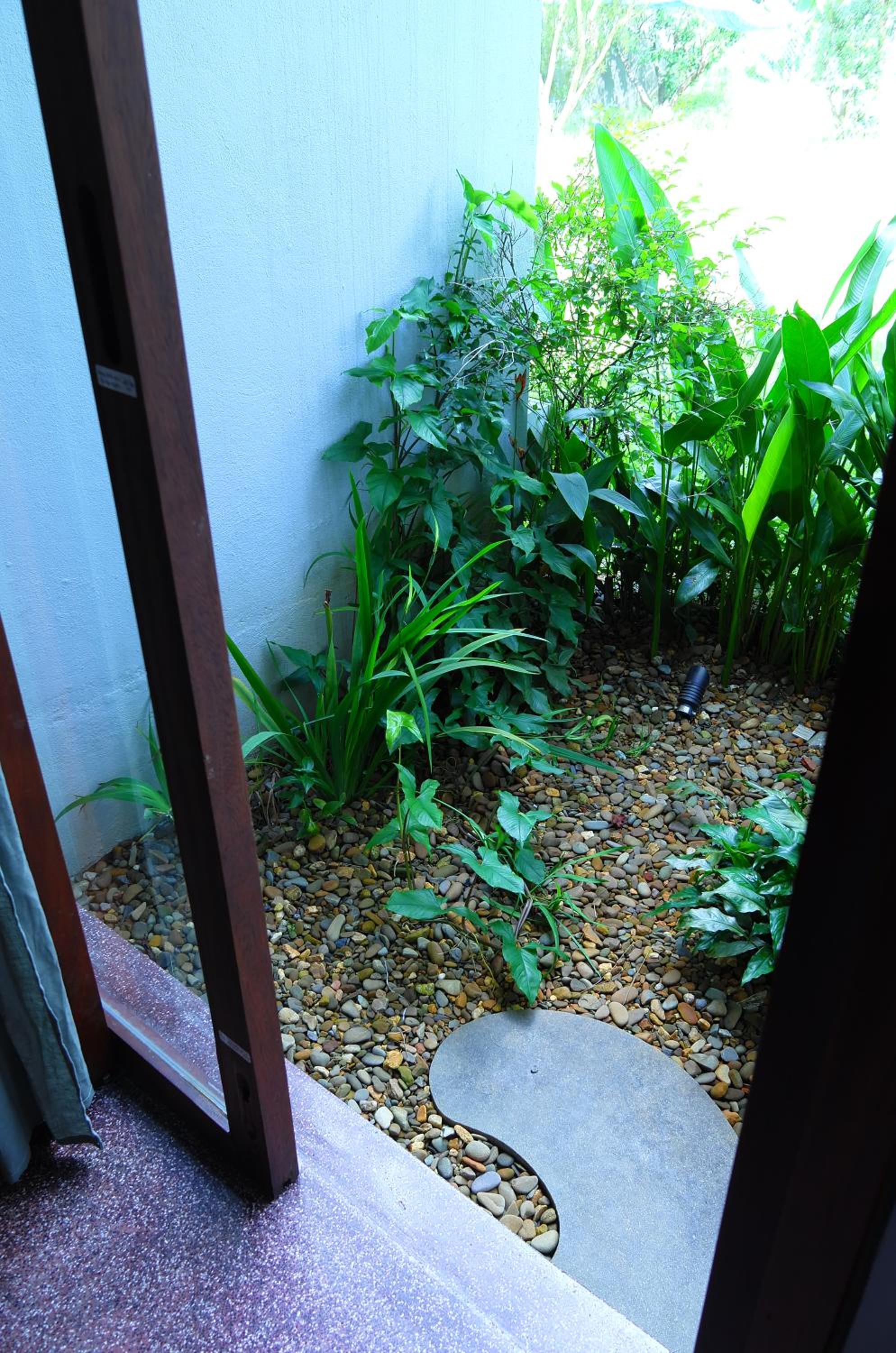 Double Room with Garden View - Photo 4