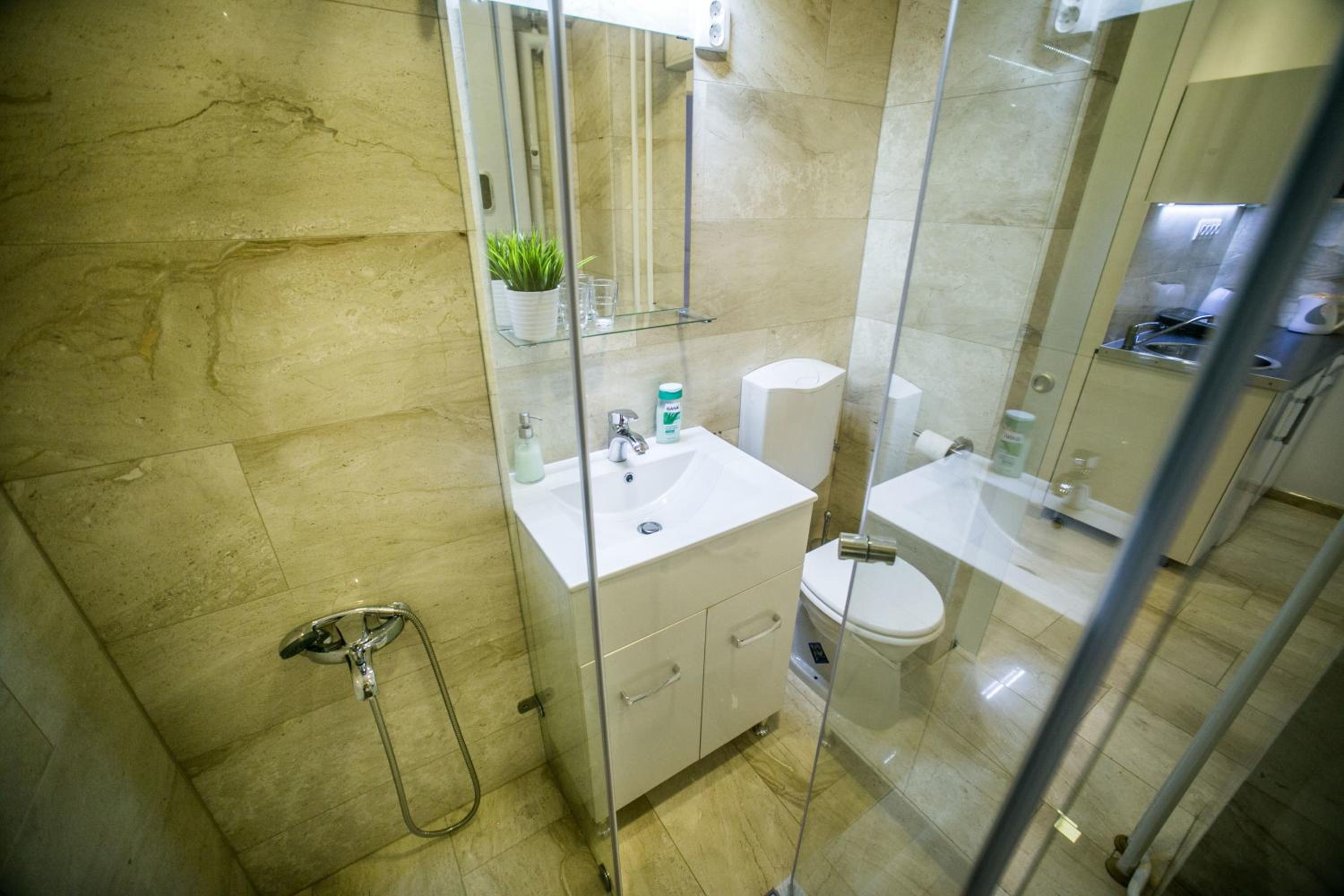 Apartment with Terrace - Photo 53