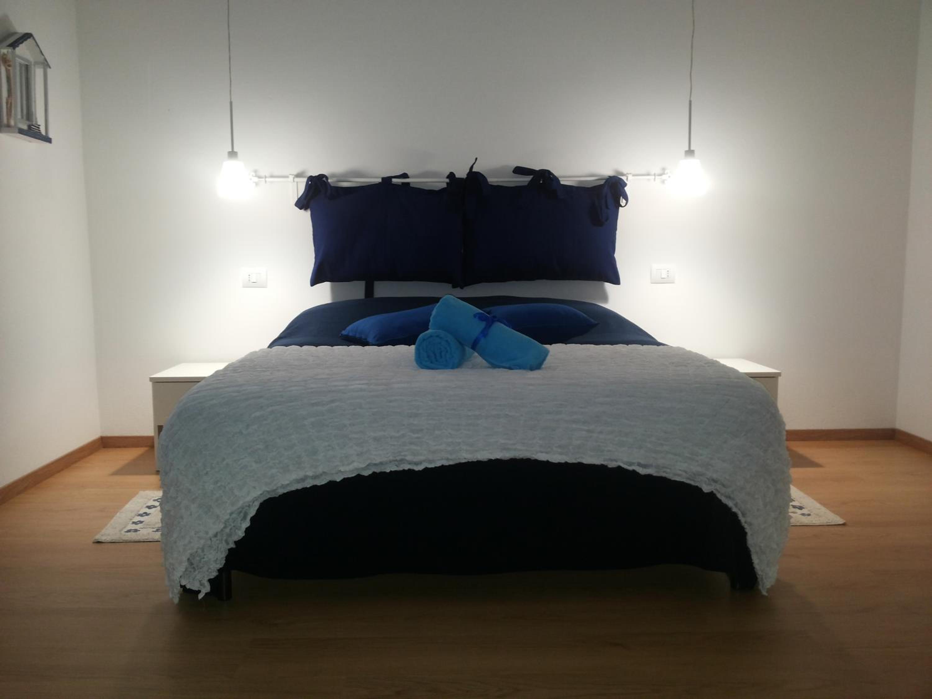 Large Double Room photo 1