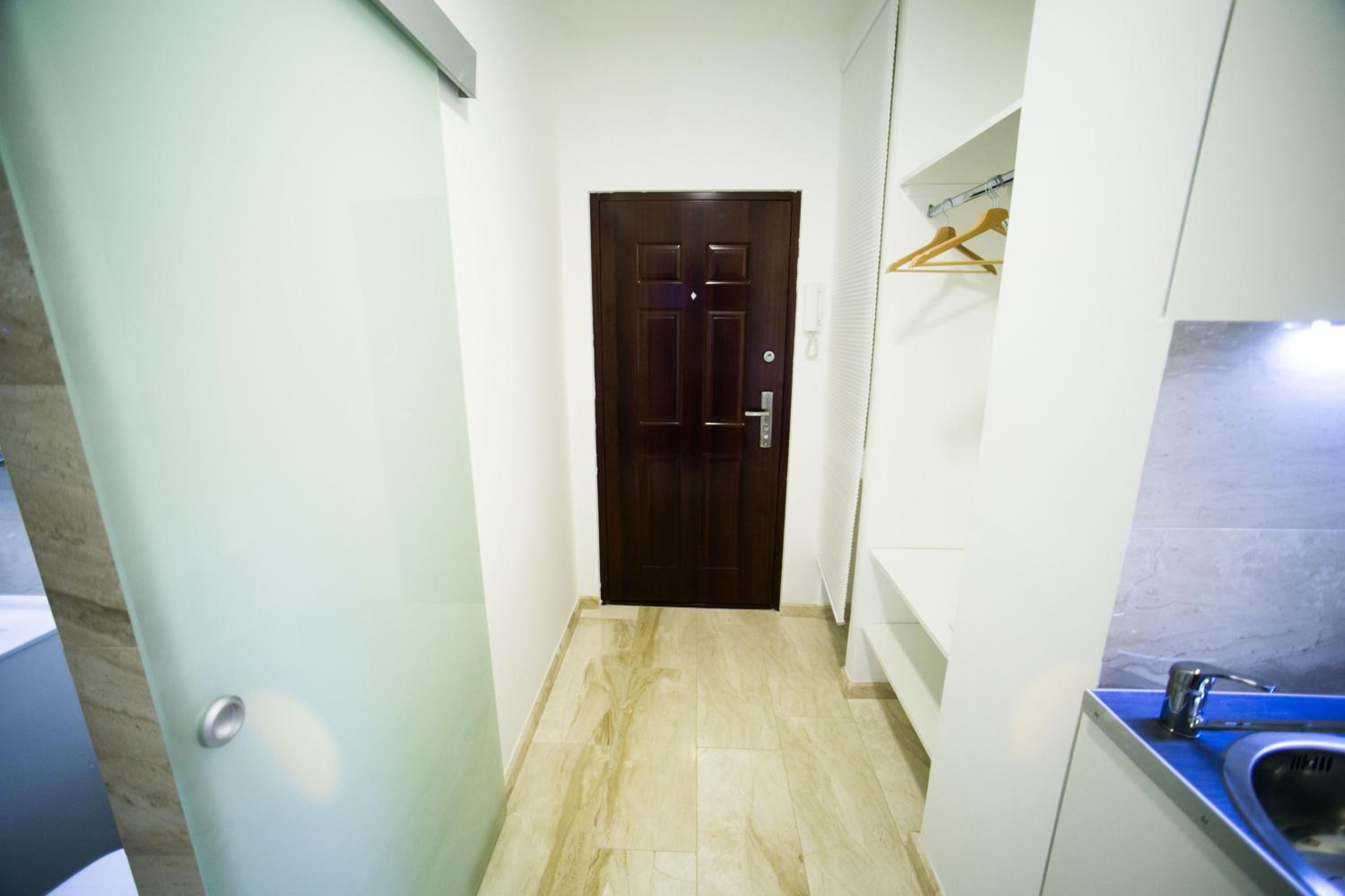 Apartment with Terrace - Photo 50