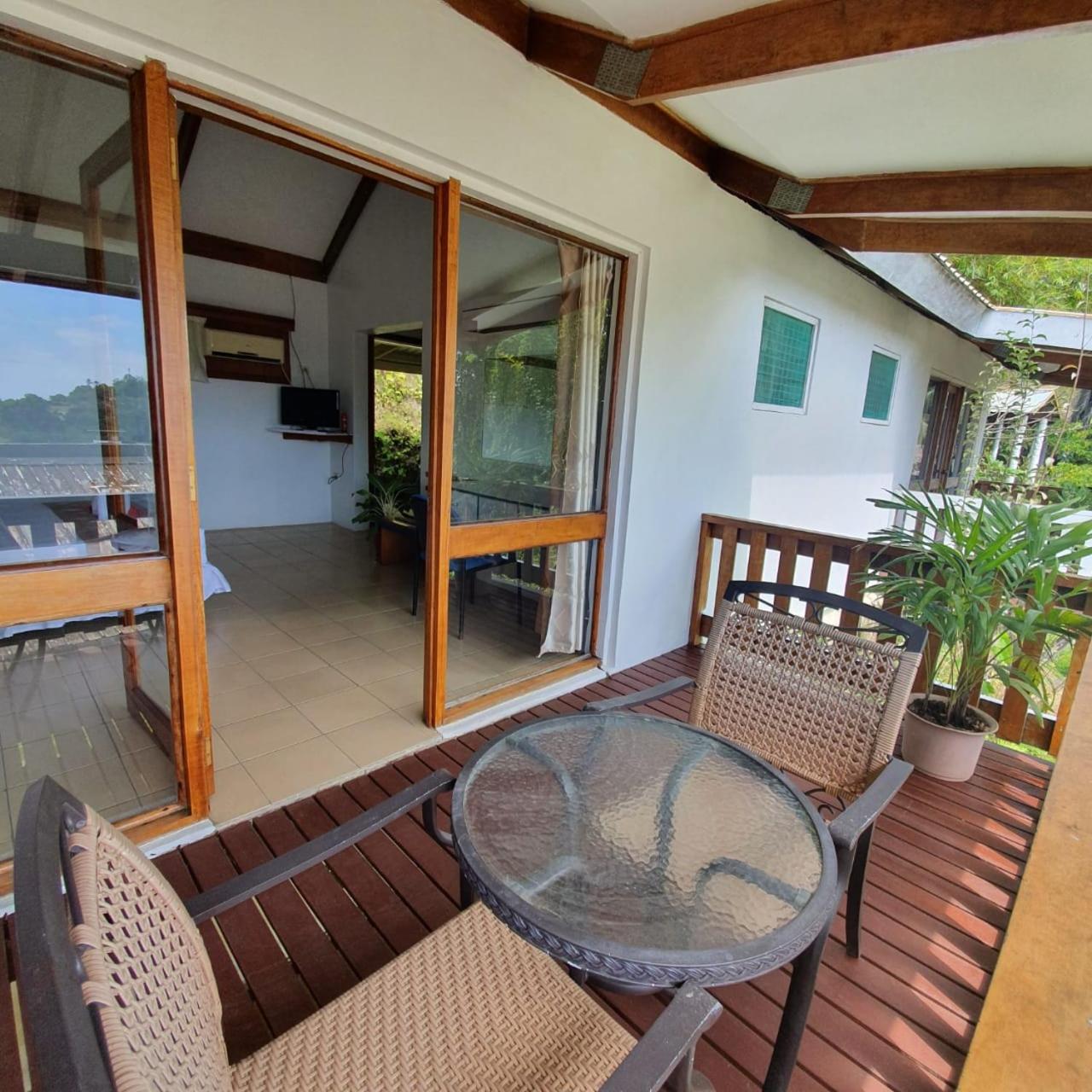 Double Room with Balcony and Sea View photo 2