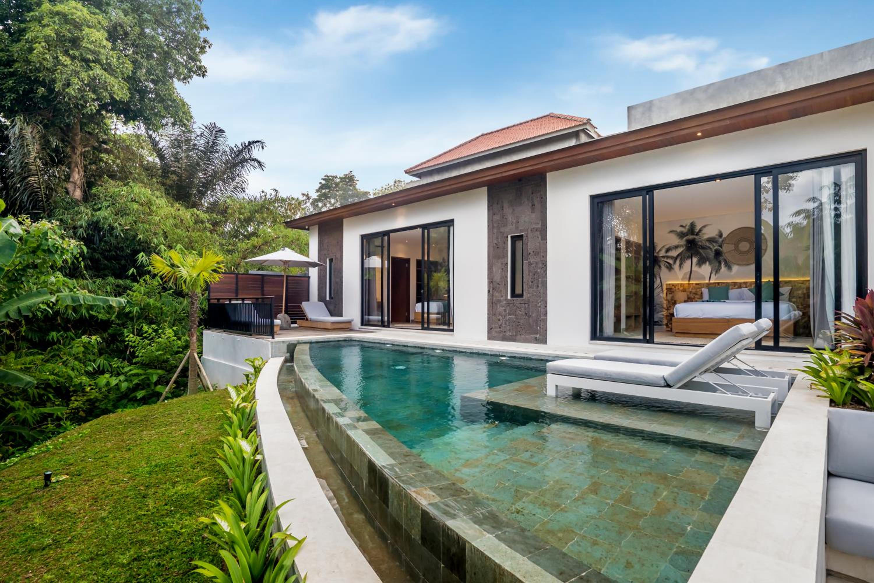 Two-Bedroom Villa - Photo 21