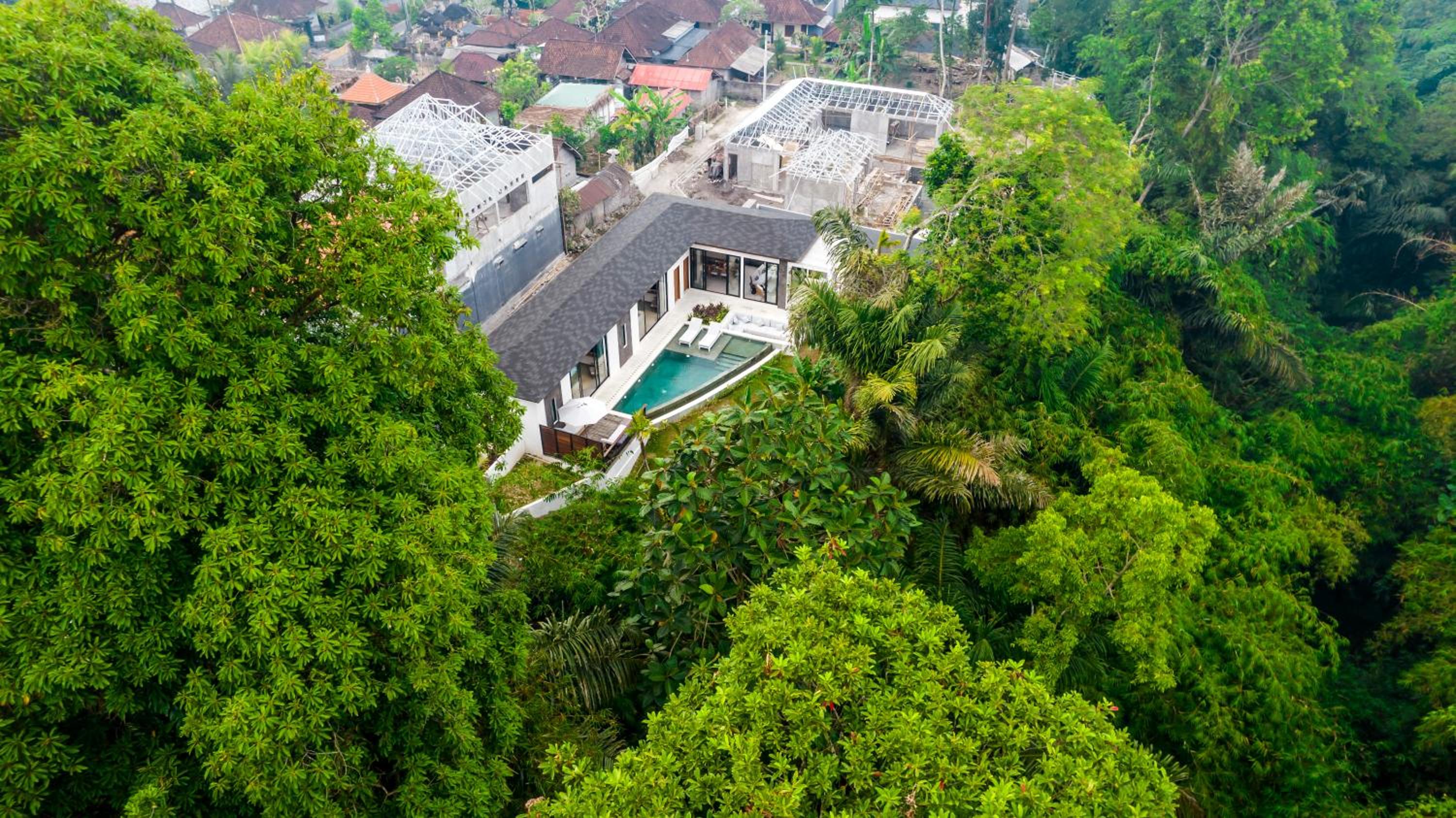 Two-Bedroom Villa - Photo 2