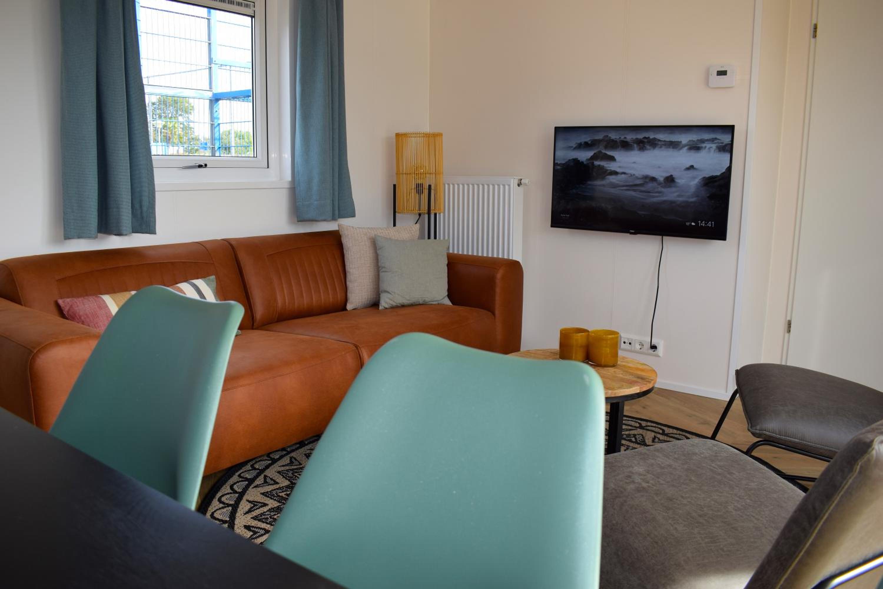Three-Bedroom Chalet photo 1