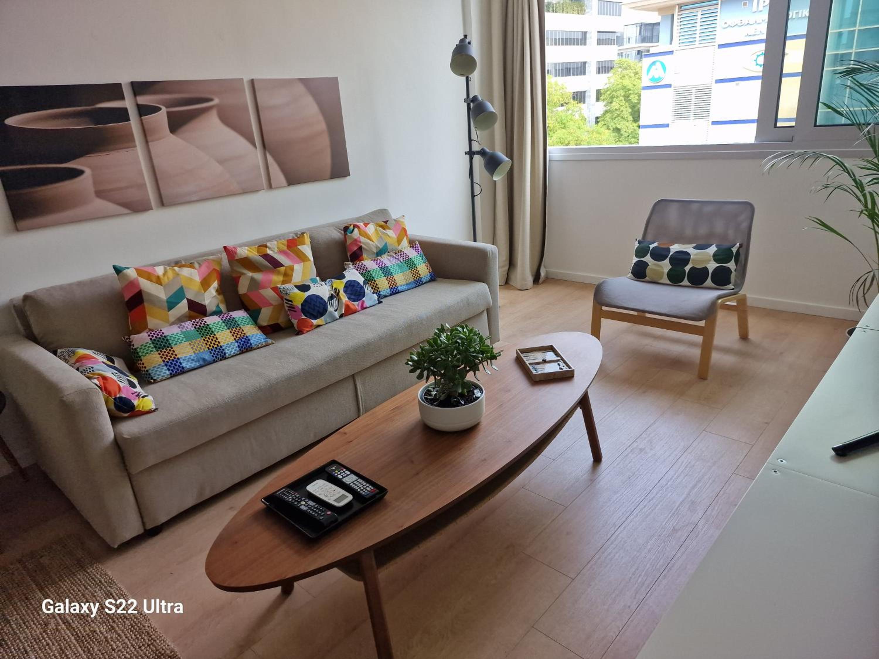 Apartment photo 2