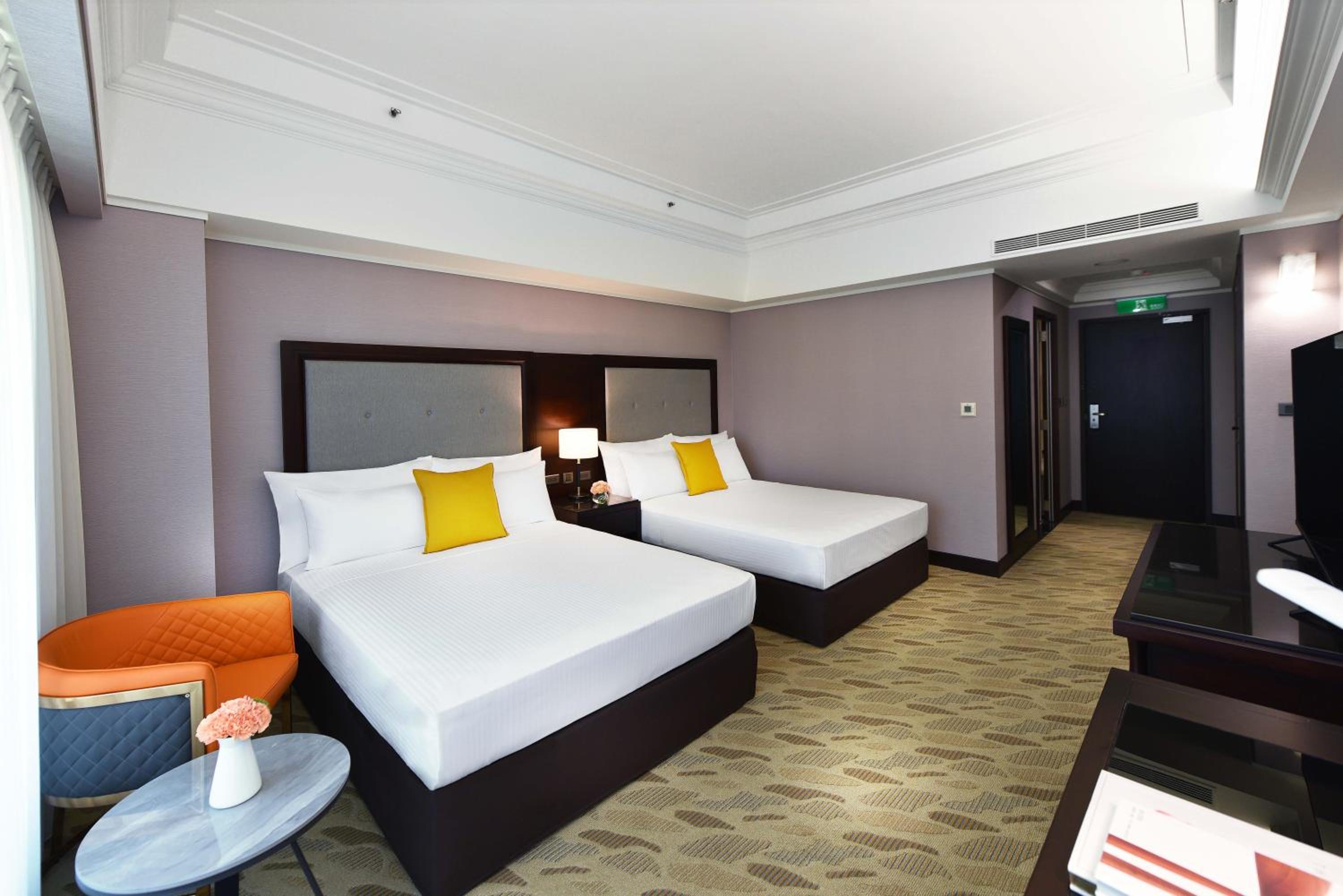 Deluxe Quadruple Room photo 2