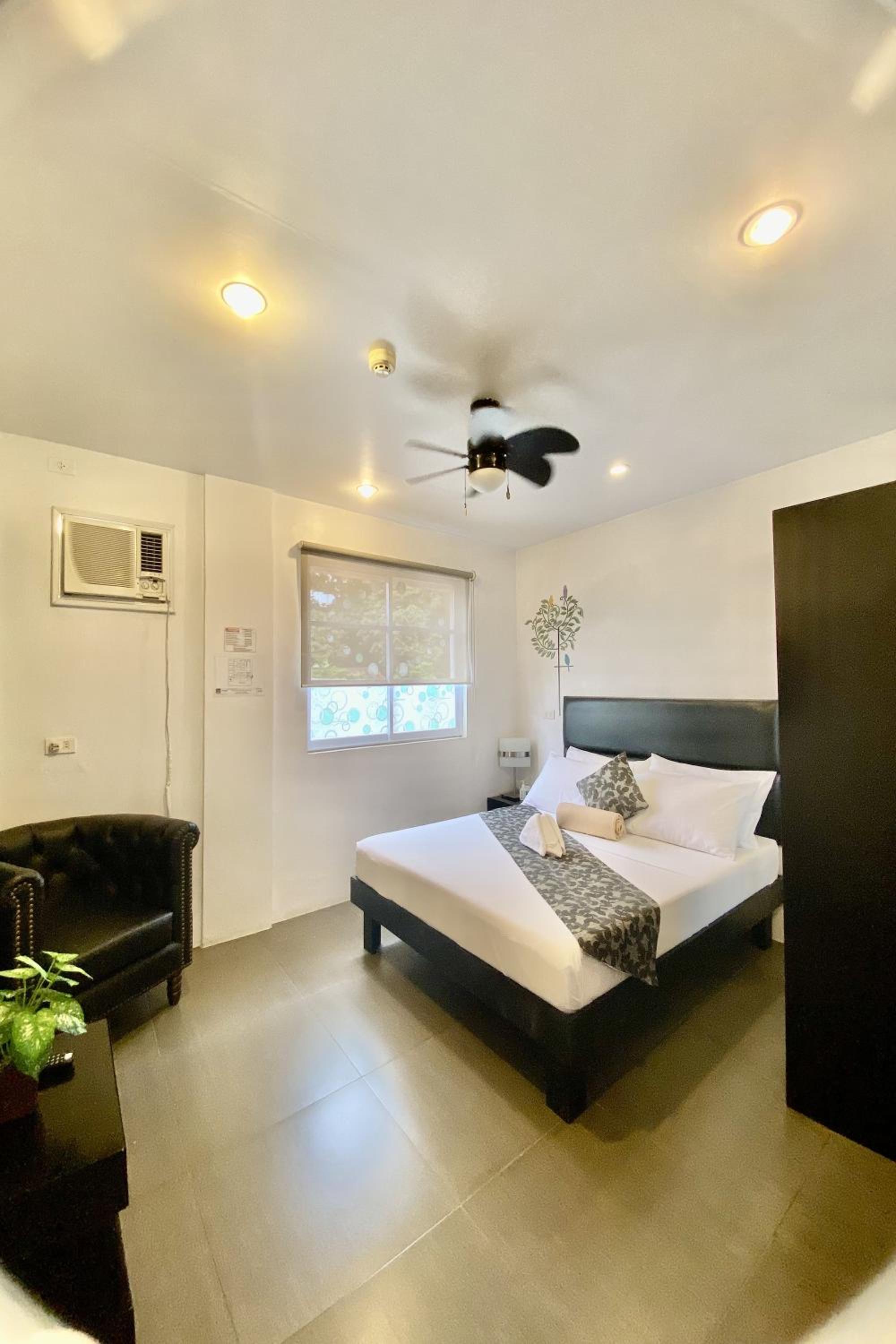 Standard Double Room photo 1