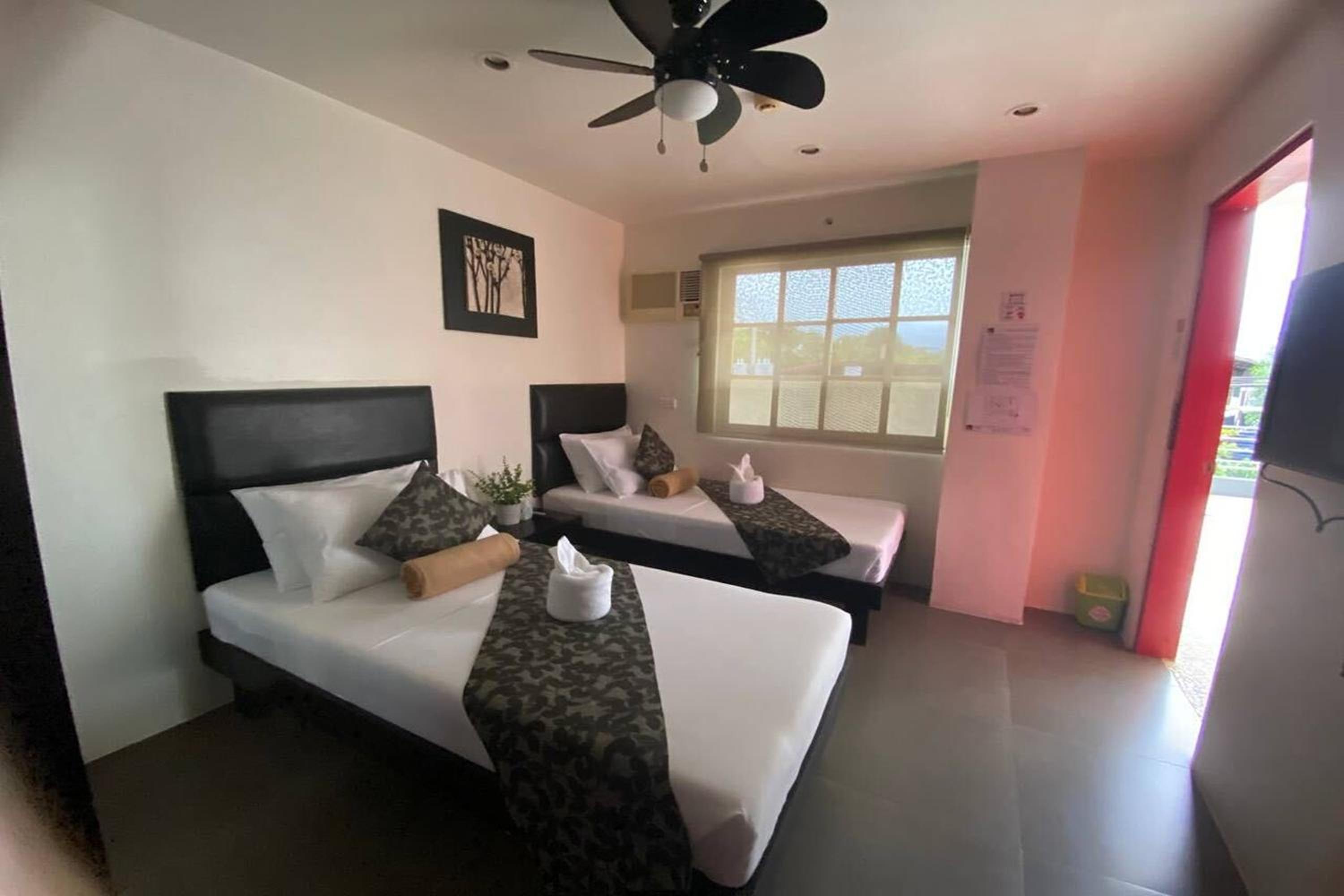 Triple Room photo 3
