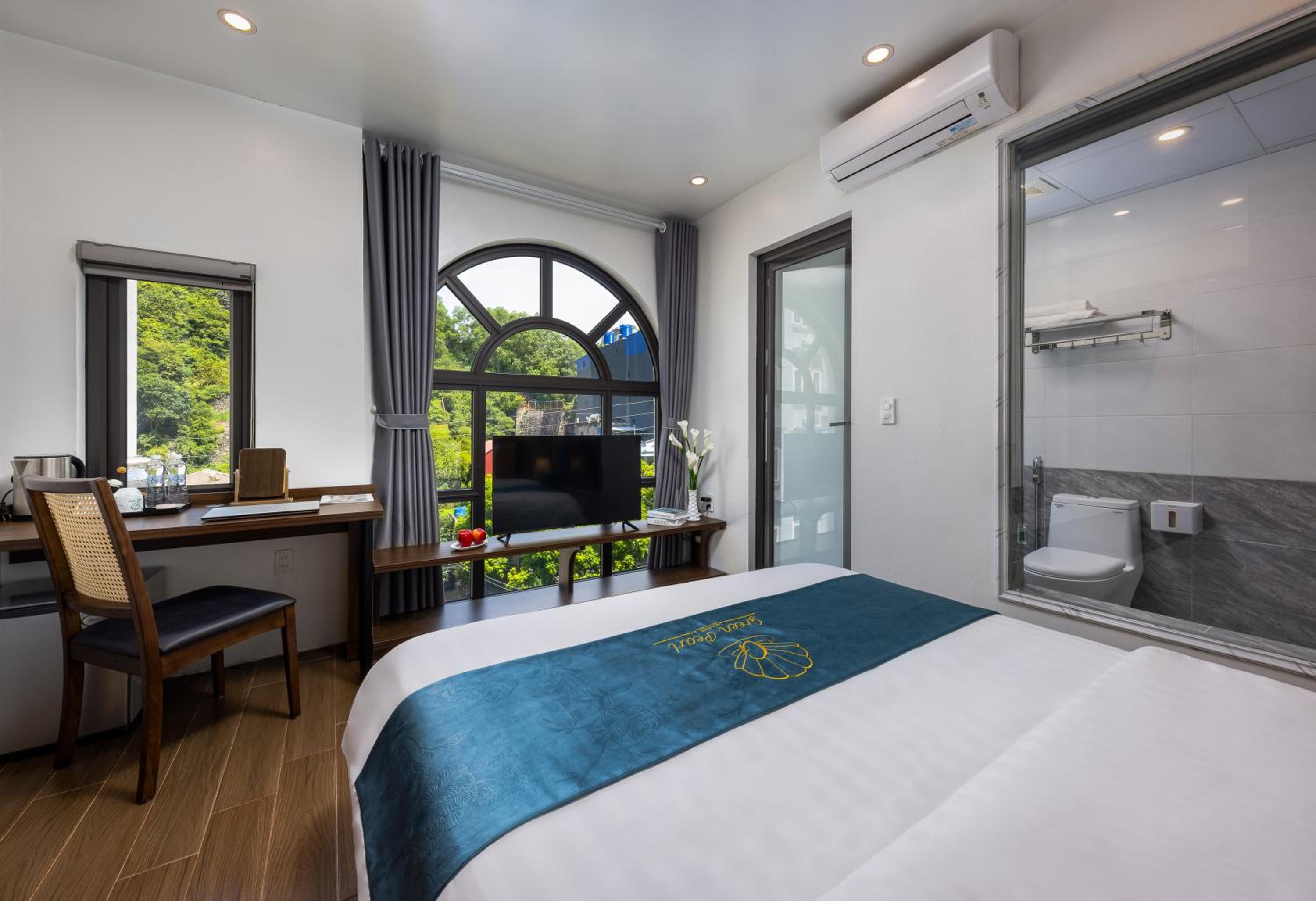 Double Room with Mountain View photo 1