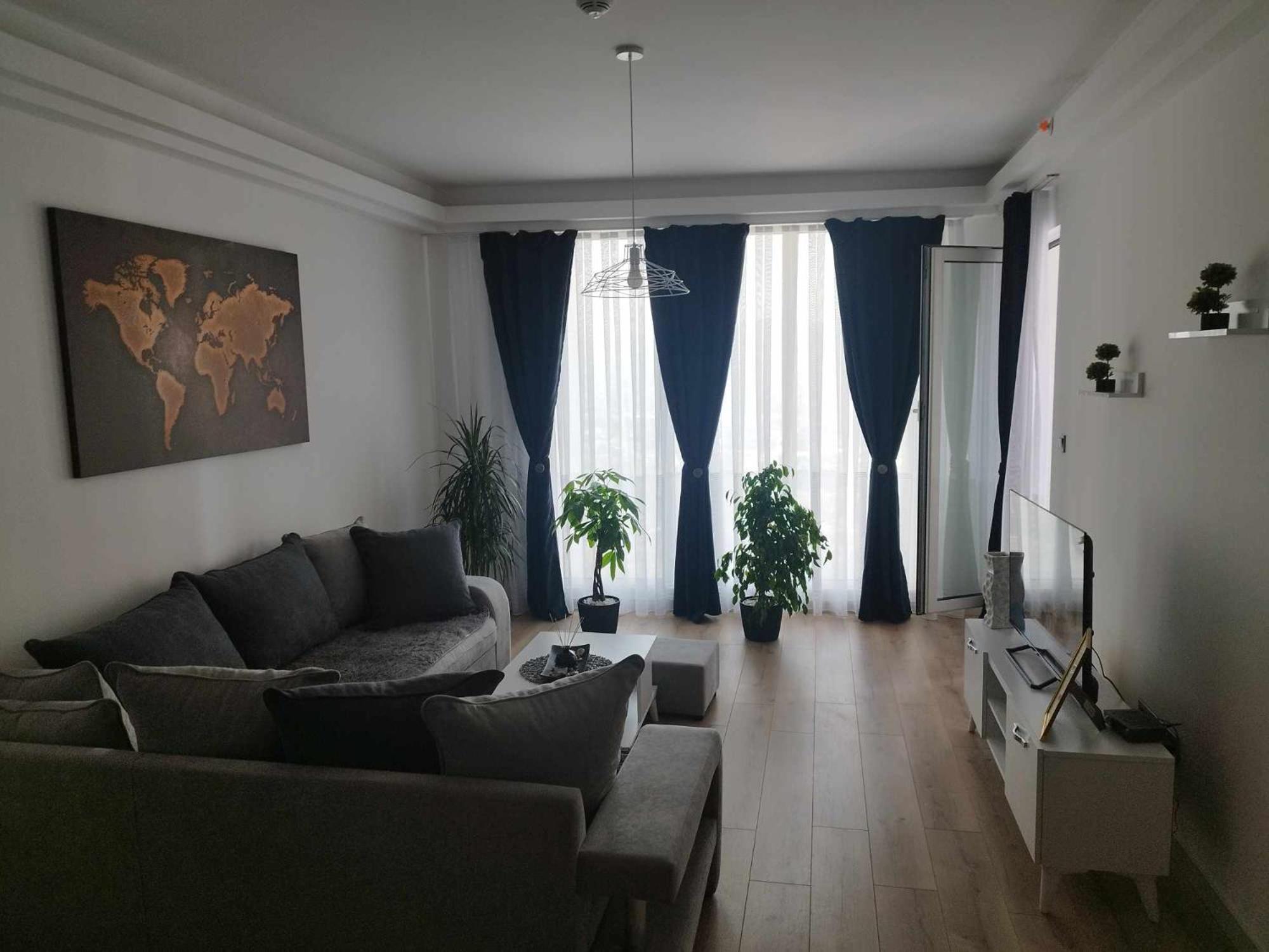 Apartment photo 1