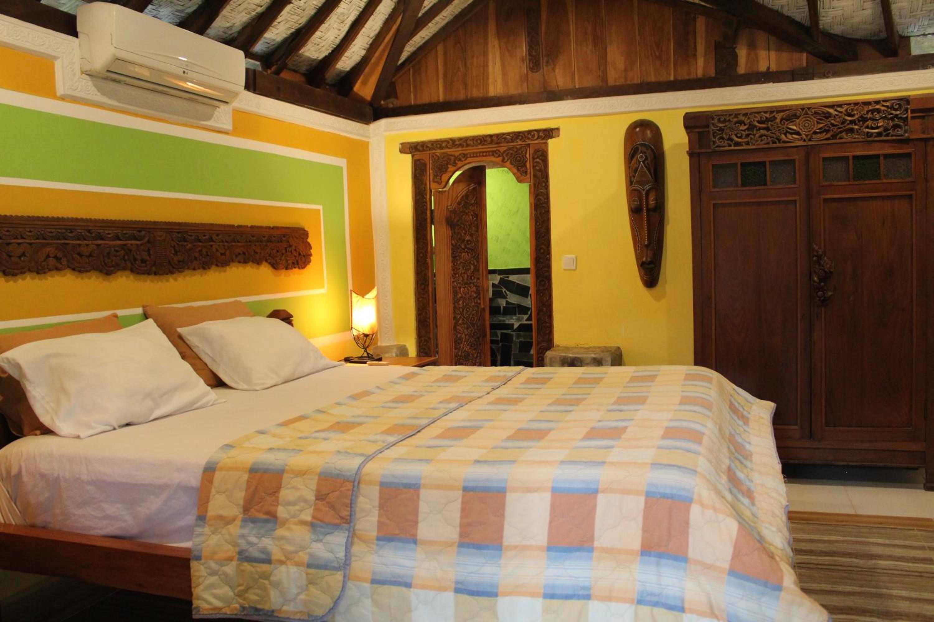 Villa photo 1