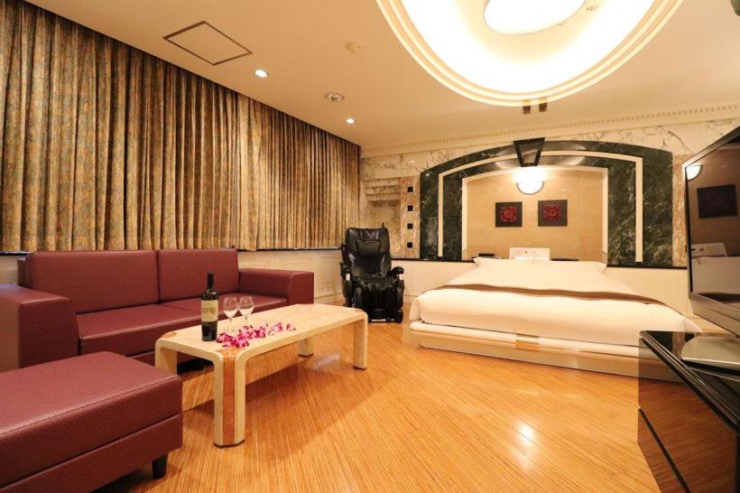 Room Selected at Check-In