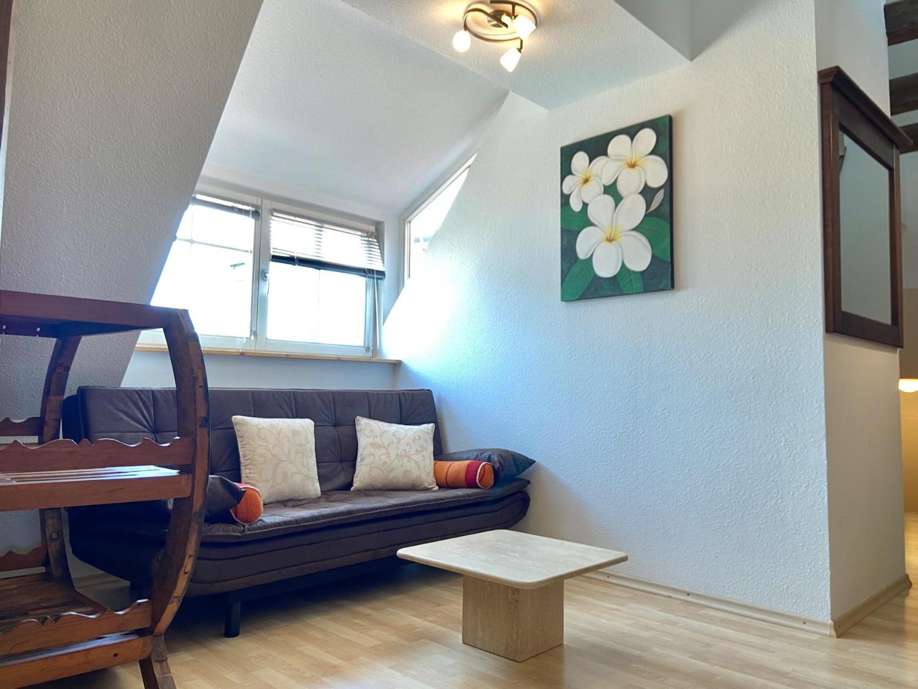 One-Bedroom Apartment photo 1