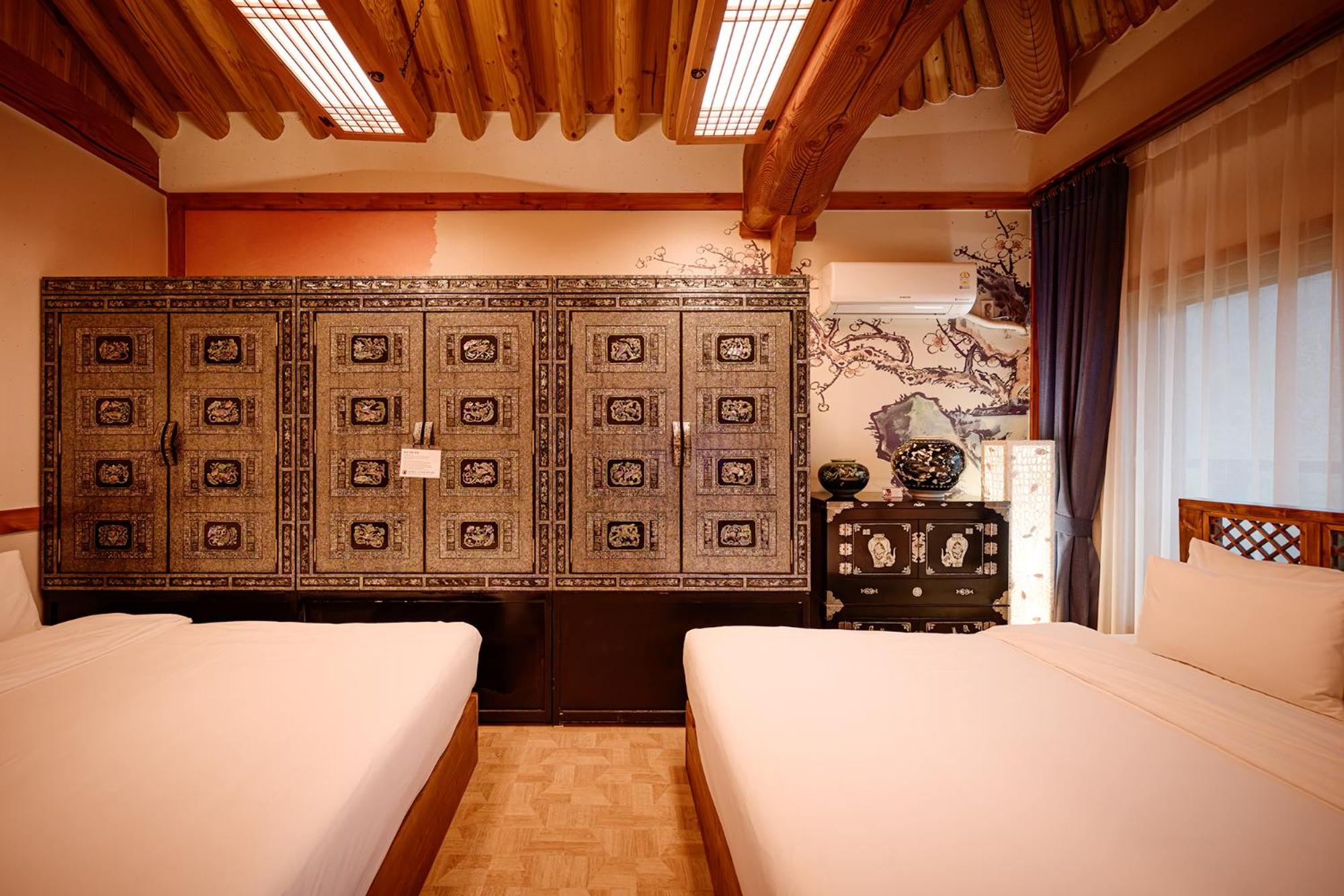 Suite Room