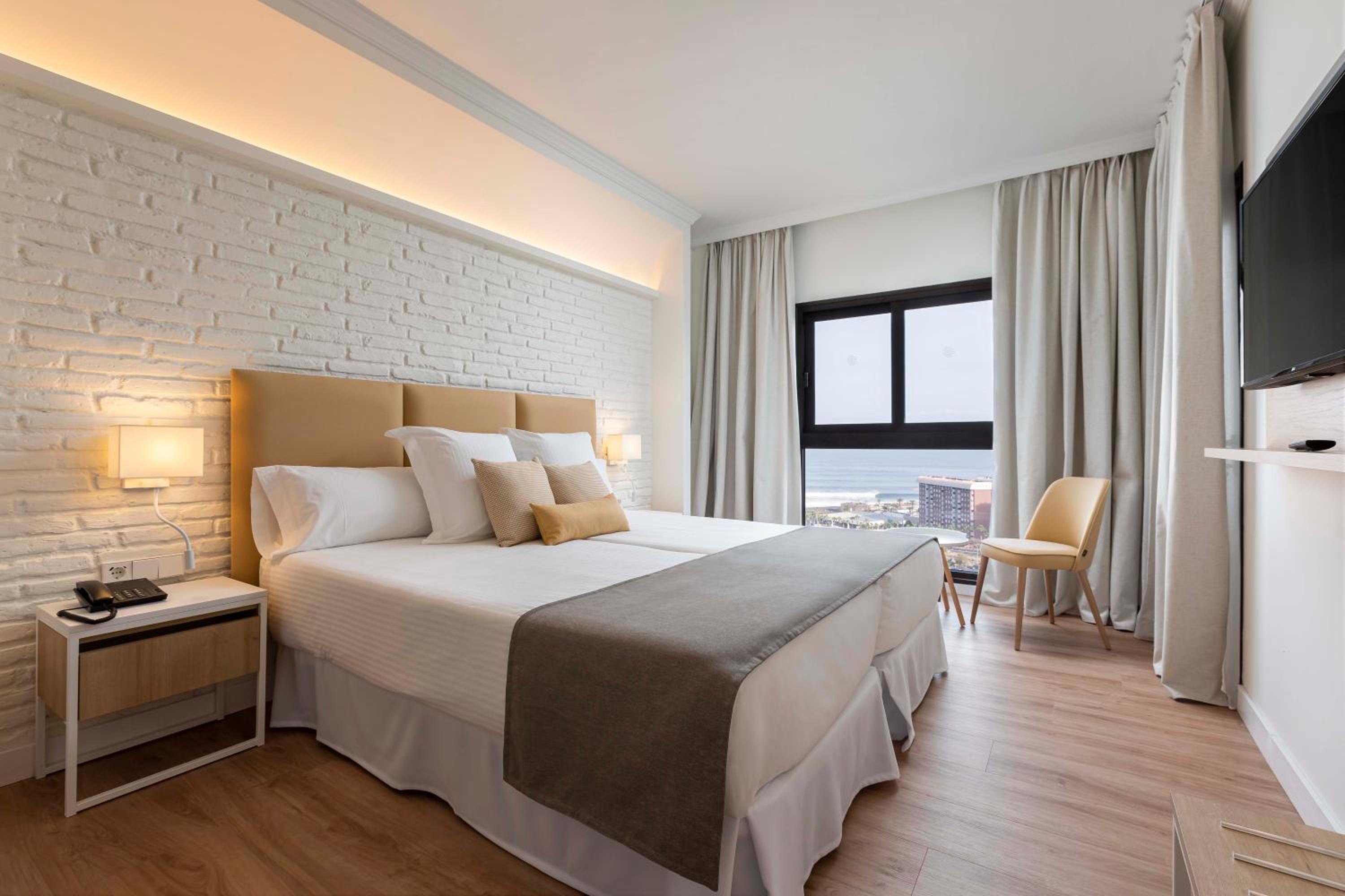 Mi Suite Club Favorita con Vista al Océano (2 Adultos)