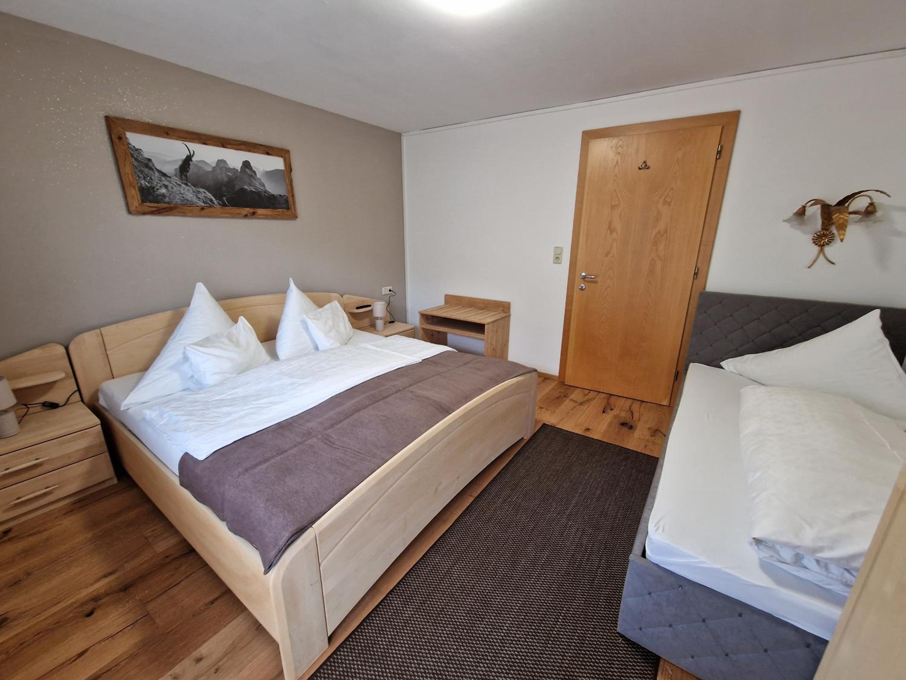 Two-Bedroom Apartment with Balcony photo 1