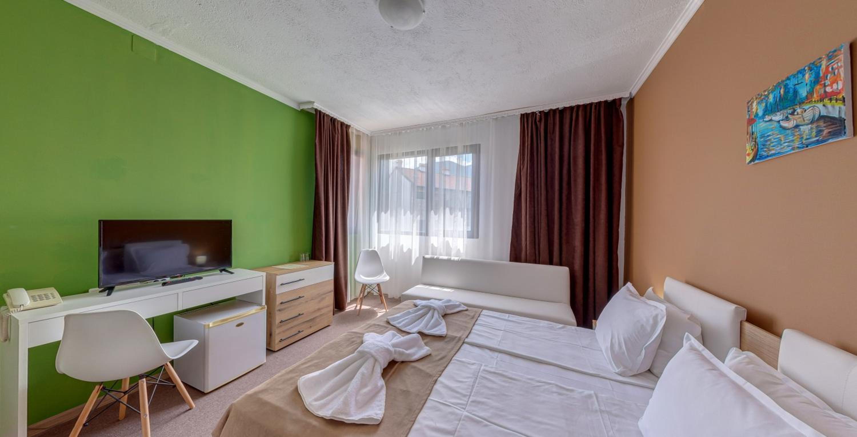 Double Room with Extra Bed photo 3