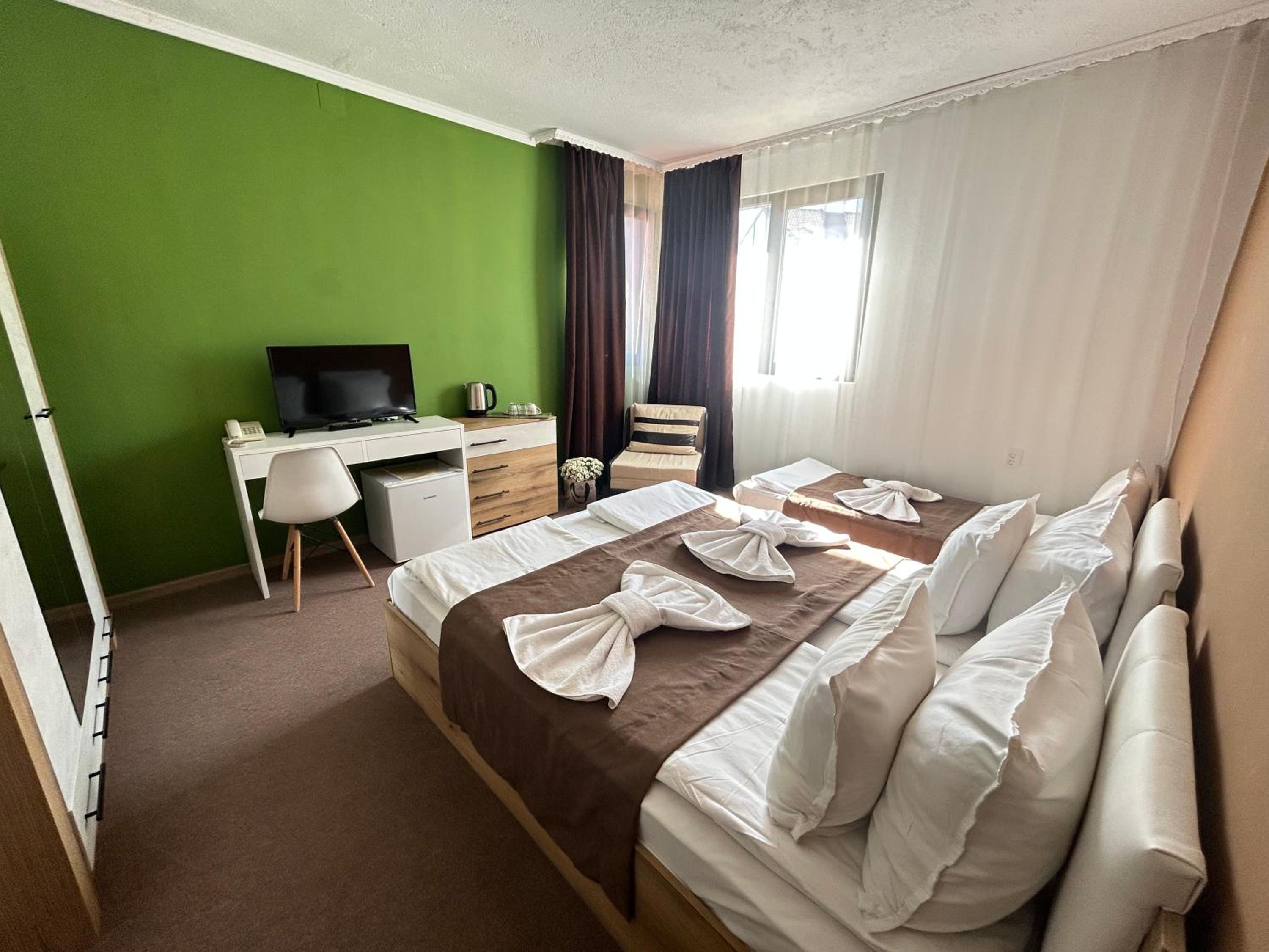 Triple Room photo 3