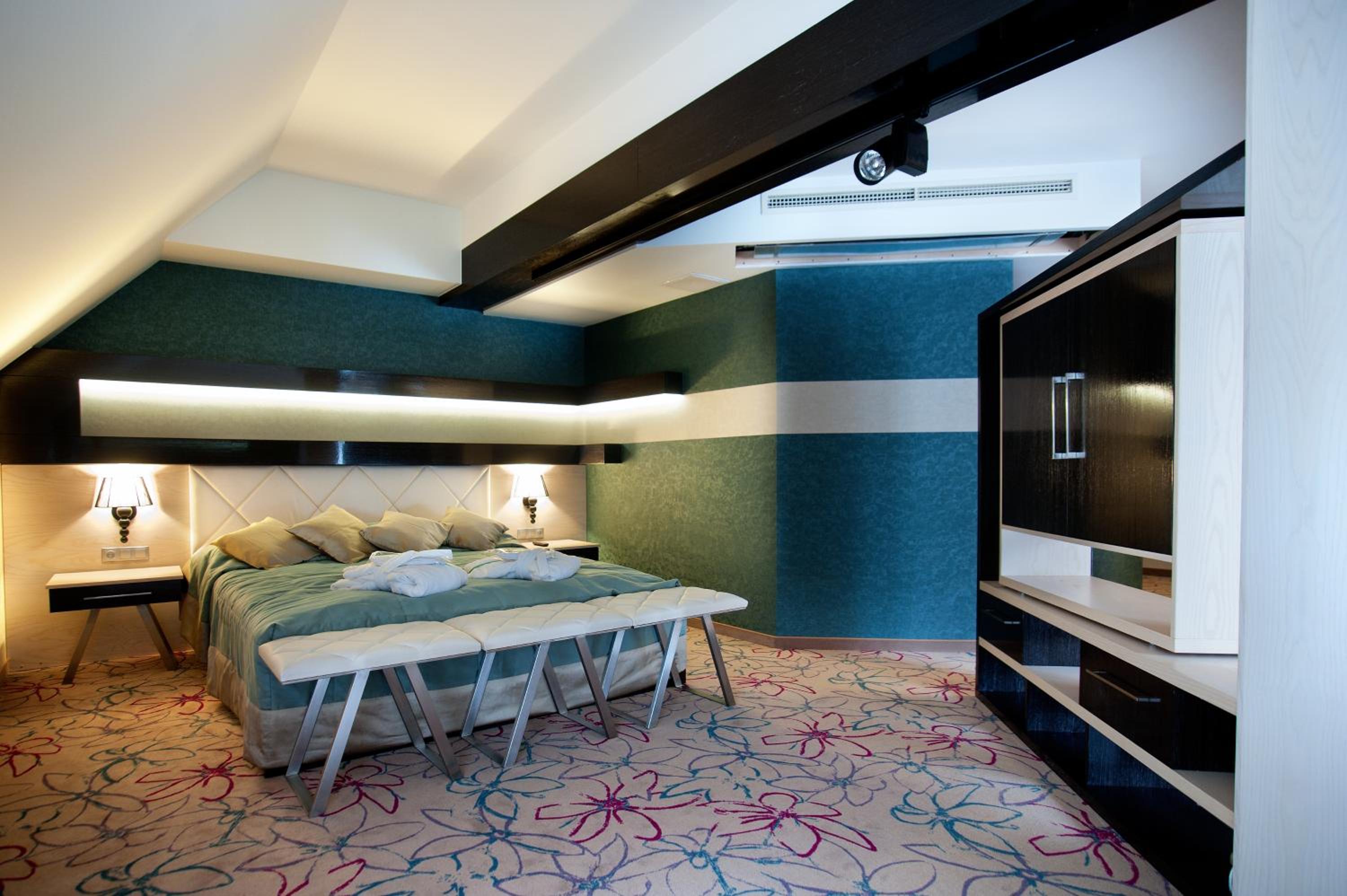 Exclusive Suite photo 2