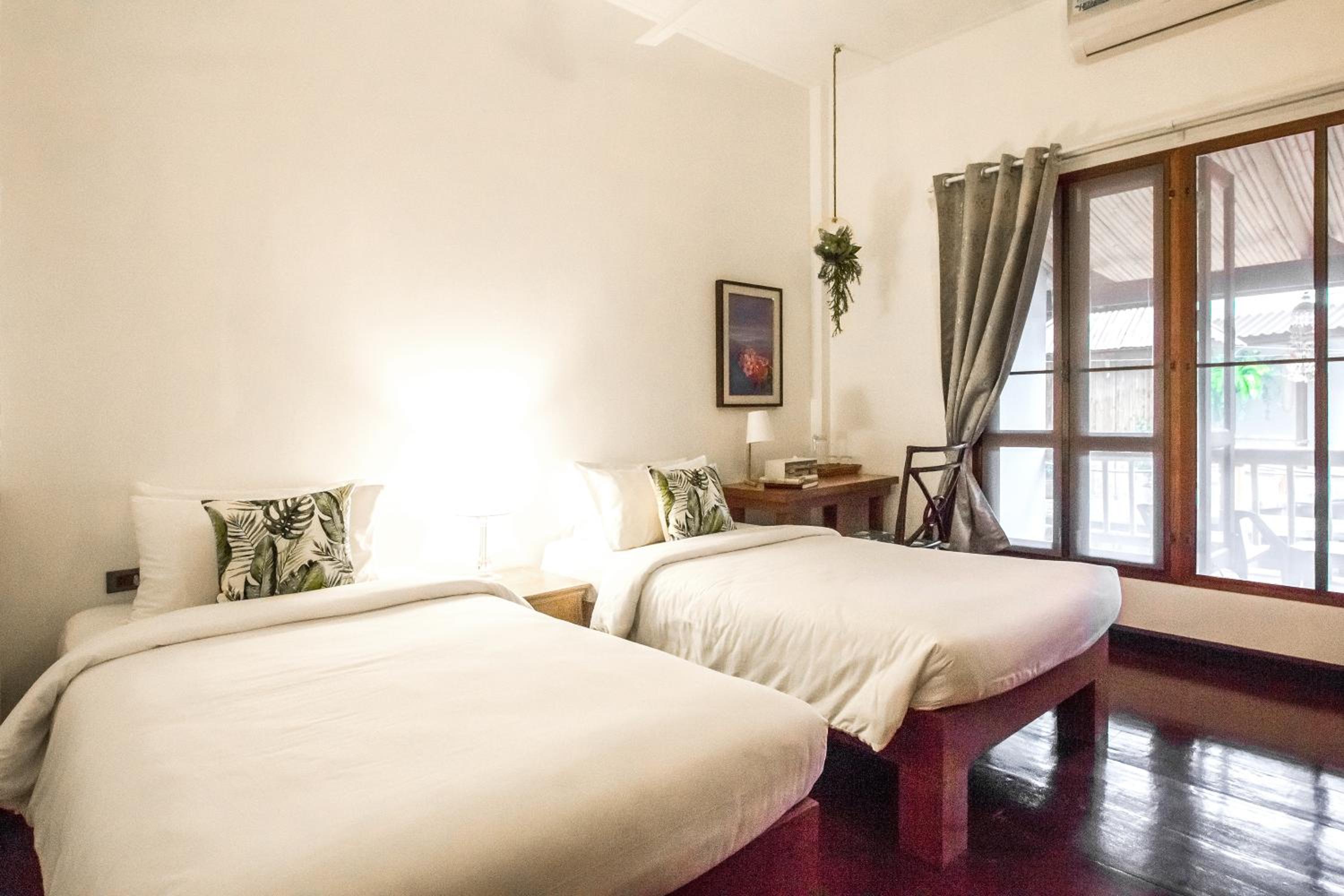 Twin Room with Balcony