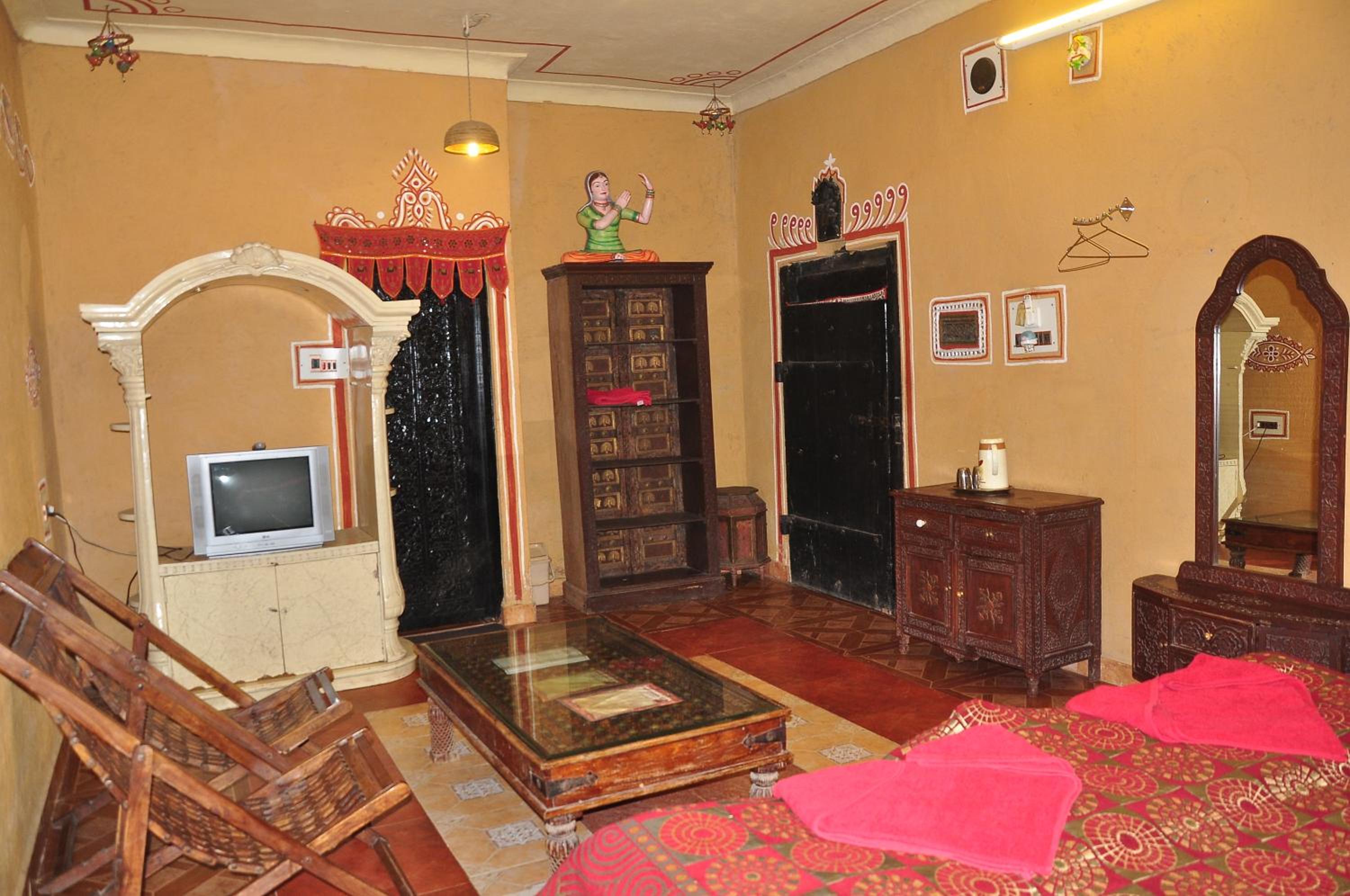 Double Room - Photo 3